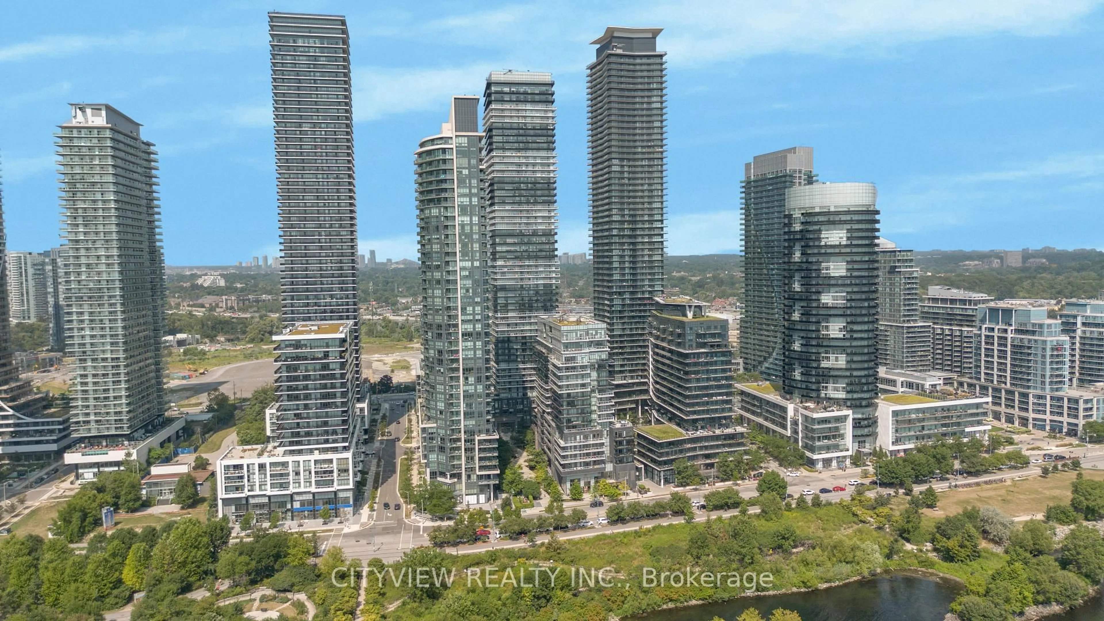 Blurry image for 110 Marine Parade Dr #404, Toronto Ontario M8V 0B6