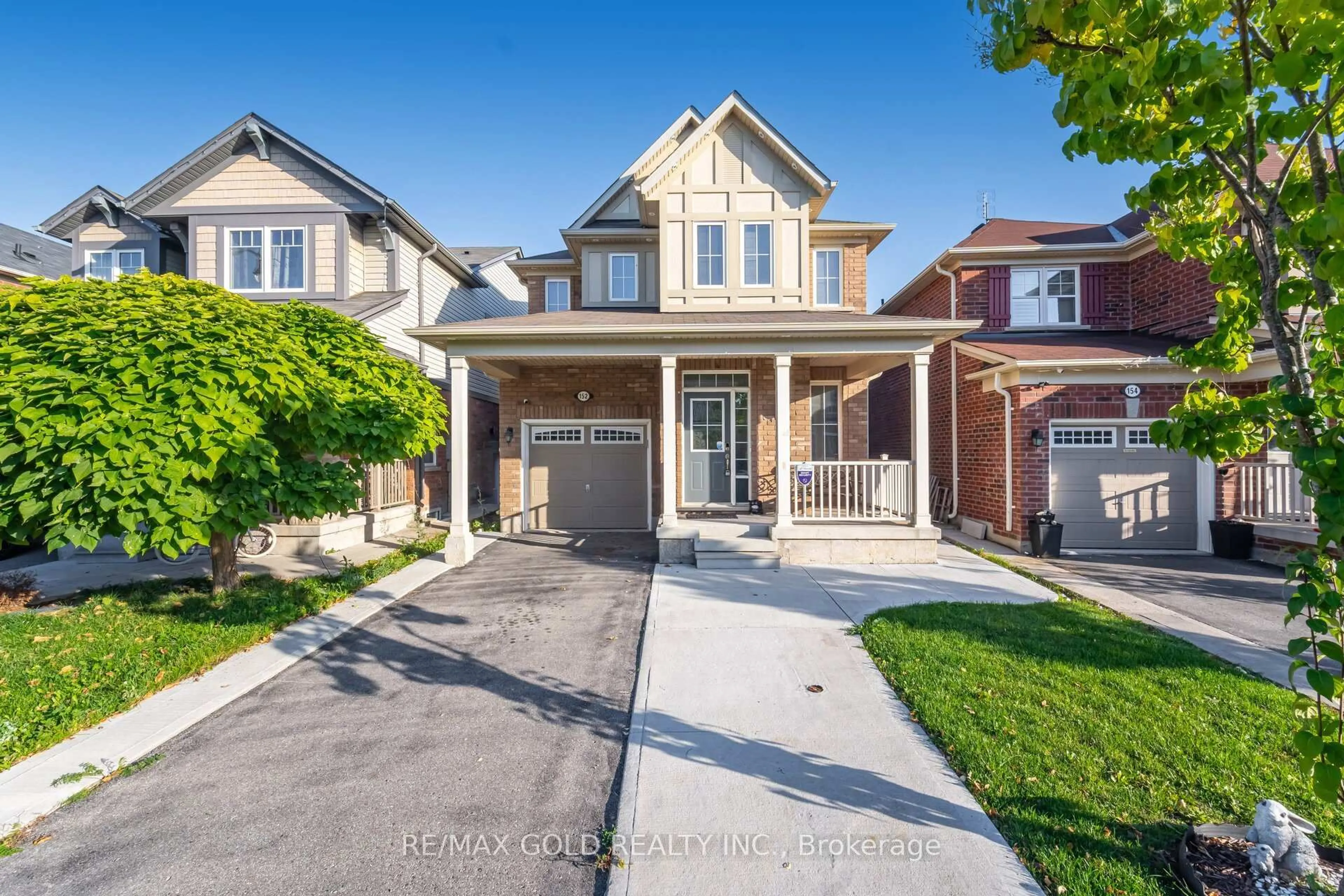 Home with brick exterior material, street for 152 Vanhorne Clse, Brampton Ontario L7A 0Y2