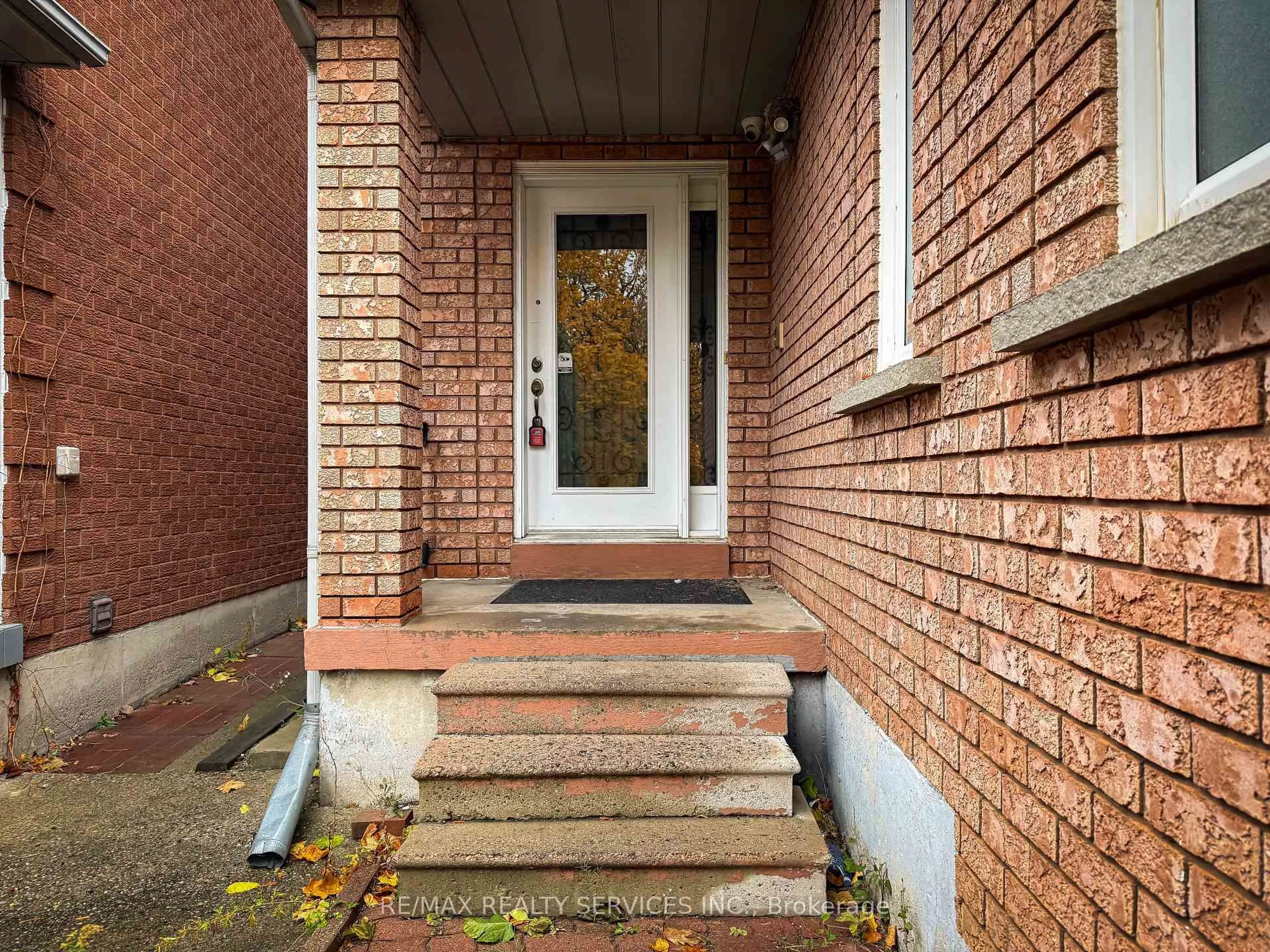 Unknown for 69 Pennsylvania Ave, Brampton Ontario L6Y 4P3