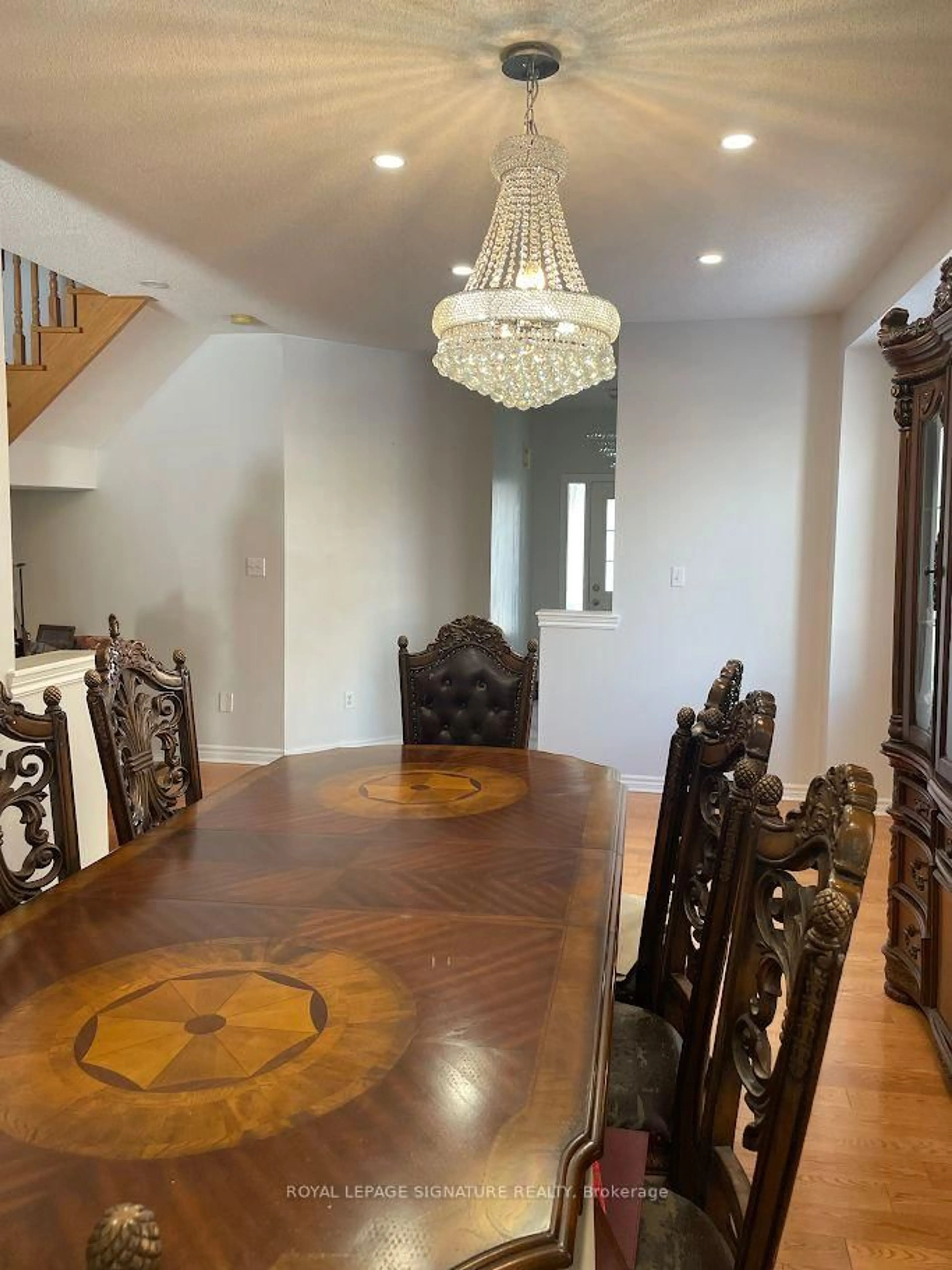 Unknown for 26 Mario St, Brampton Ontario L6P 1N1