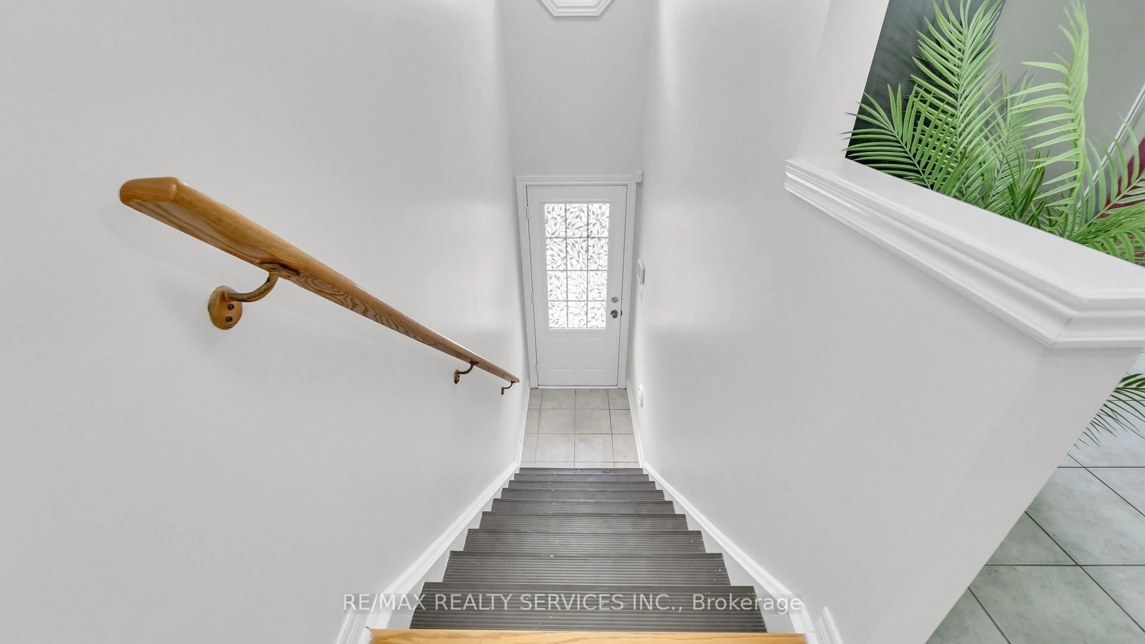 Stairs for 16 Soldier St #56, Brampton Ontario L7A 4B6