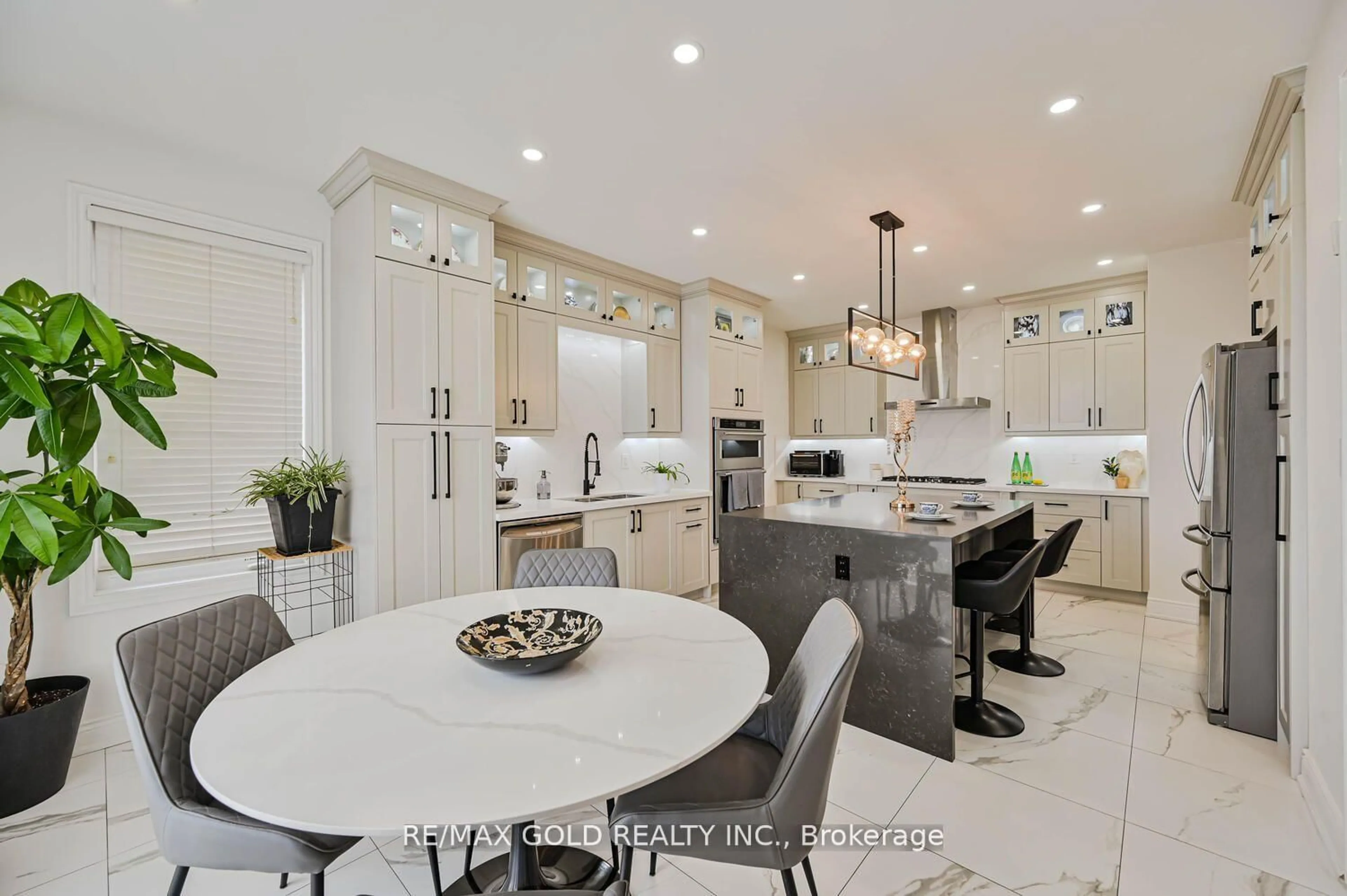 Contemporary kitchen, ceramic/tile floor for 23 Yellow Pine Rd, Brampton Ontario L6P 2E4