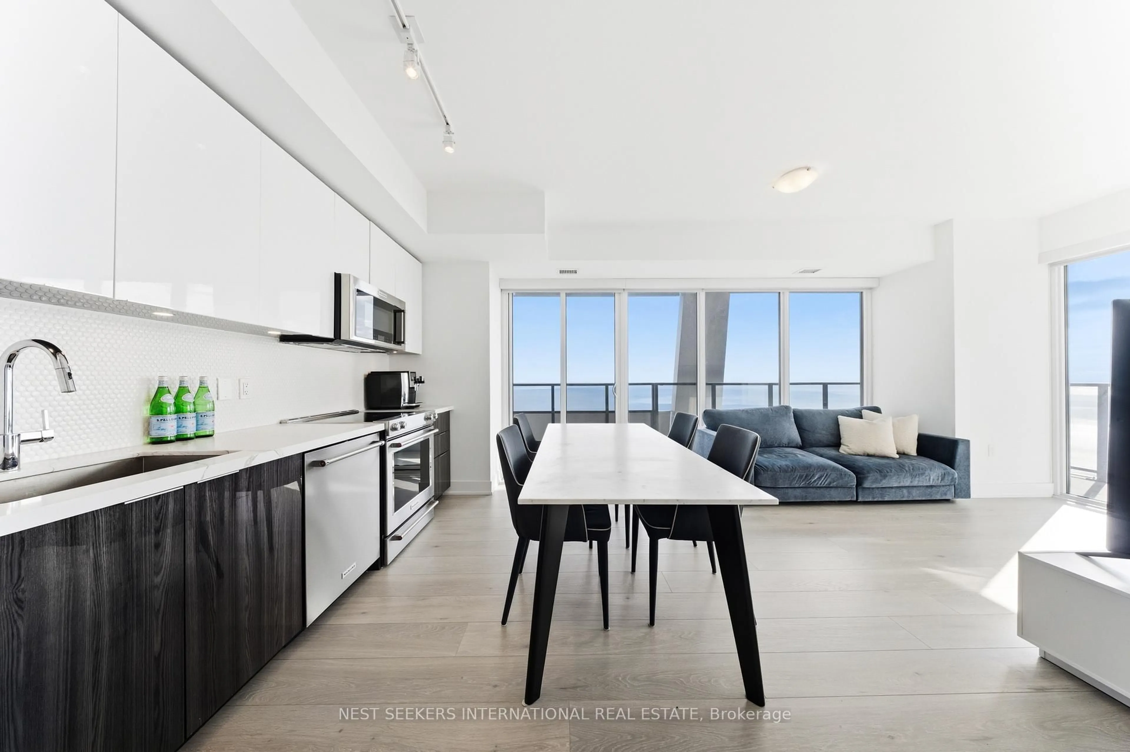Open concept kitchen, unknown for 30 Shore Breeze Dr #5407, Toronto Ontario M8V 0J1