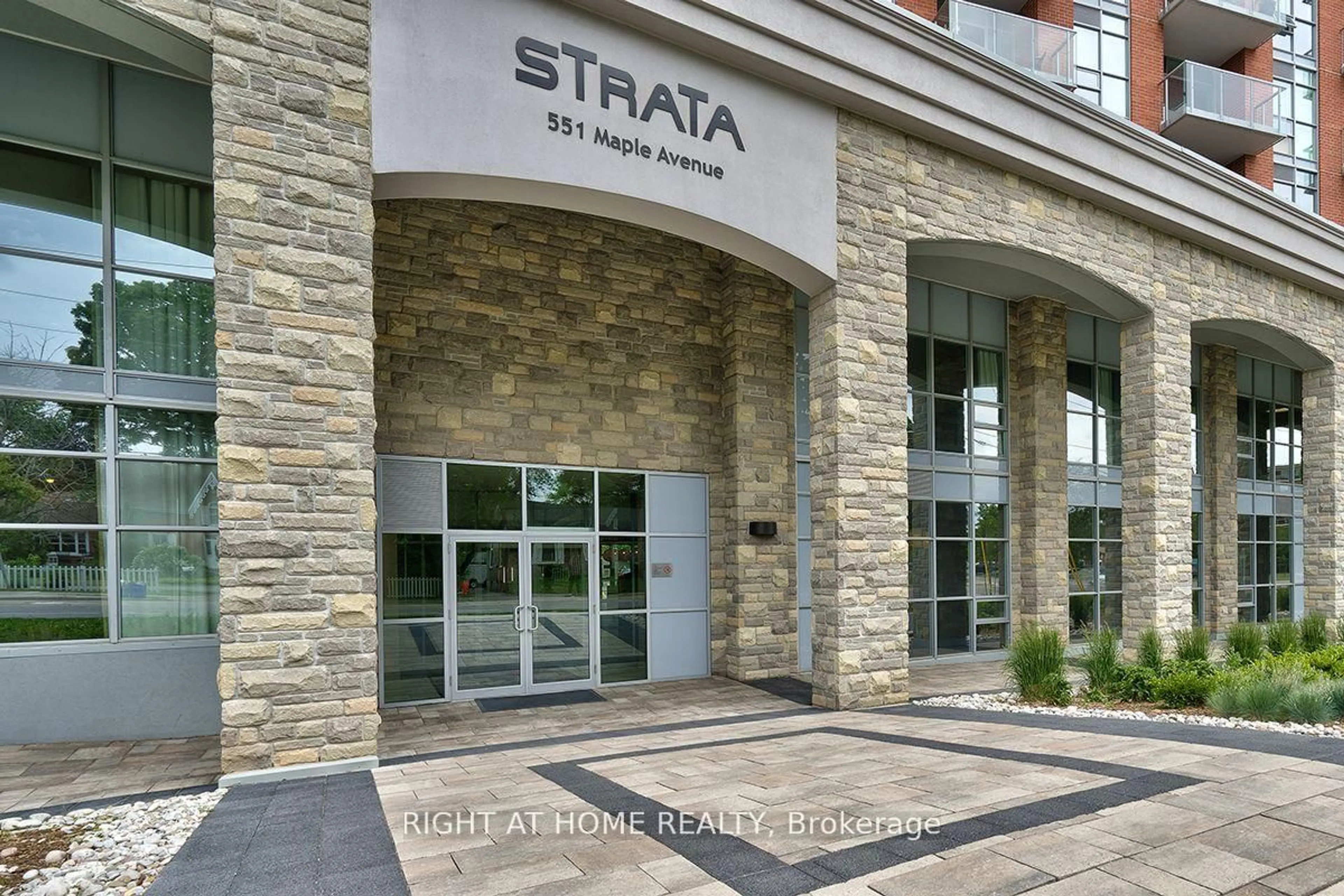 Unknown for 551 Maple Ave #1002, Burlington Ontario L7S 1M7