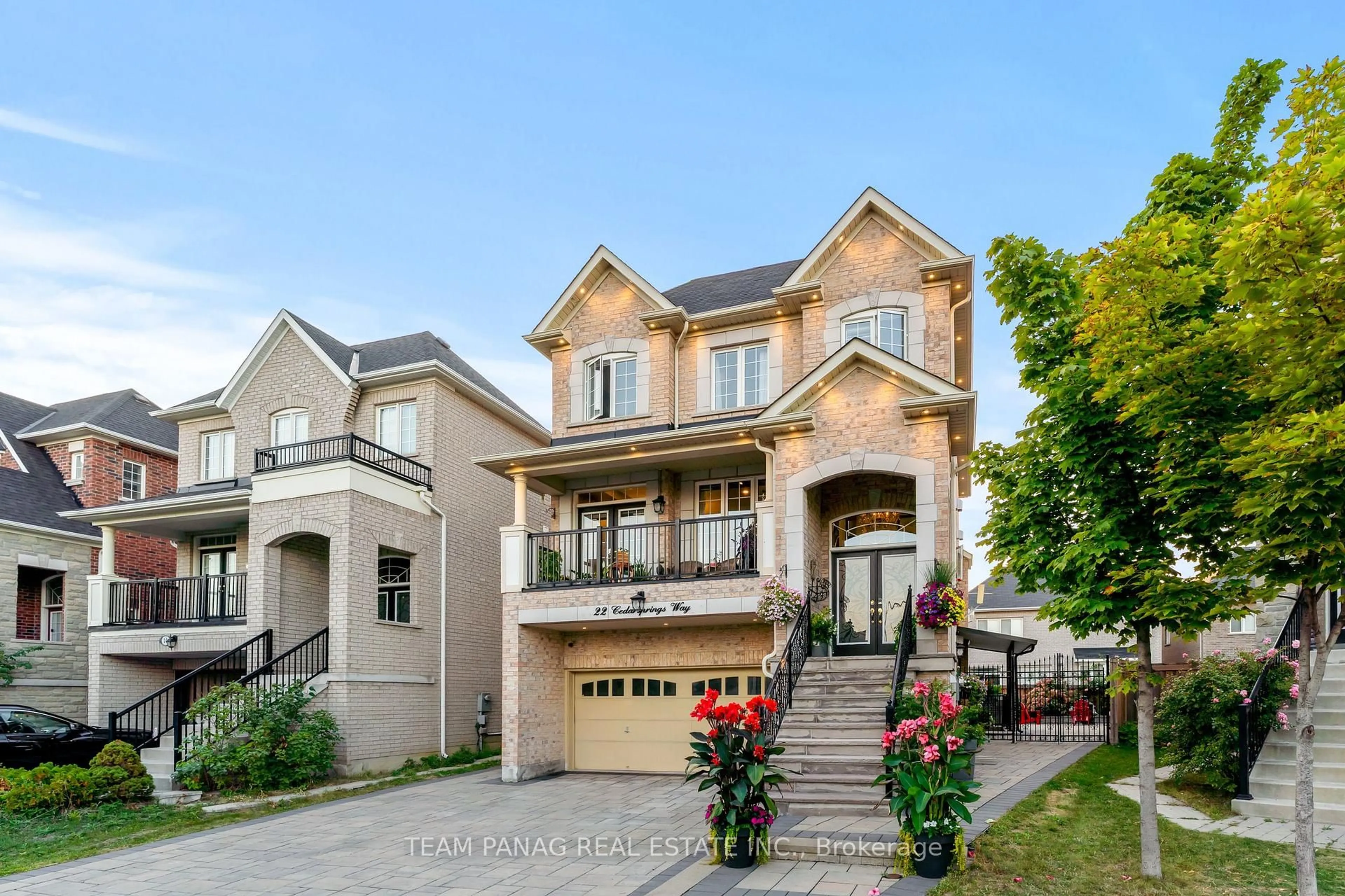 Home with brick exterior material, street for 22 Cedarsprings Way, Brampton Ontario L6R 0W1