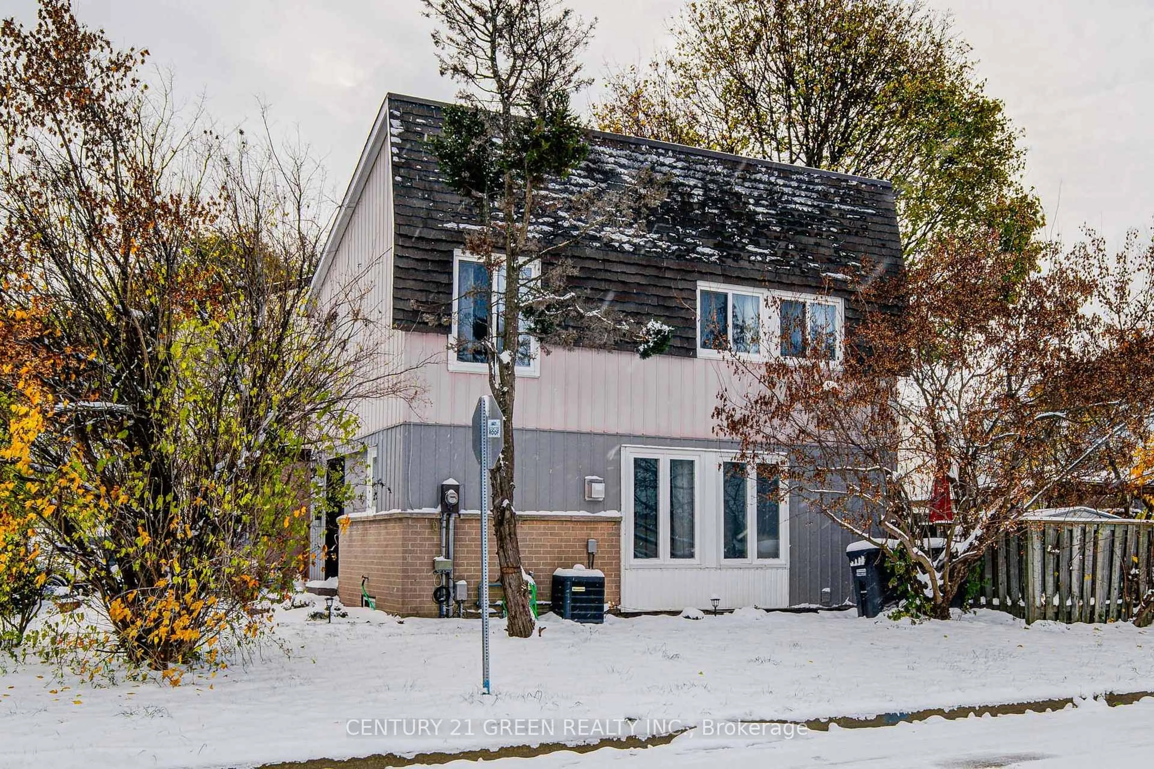 Unknown for 1 Greenarrow Crt, Brampton Ontario L6S 2K1