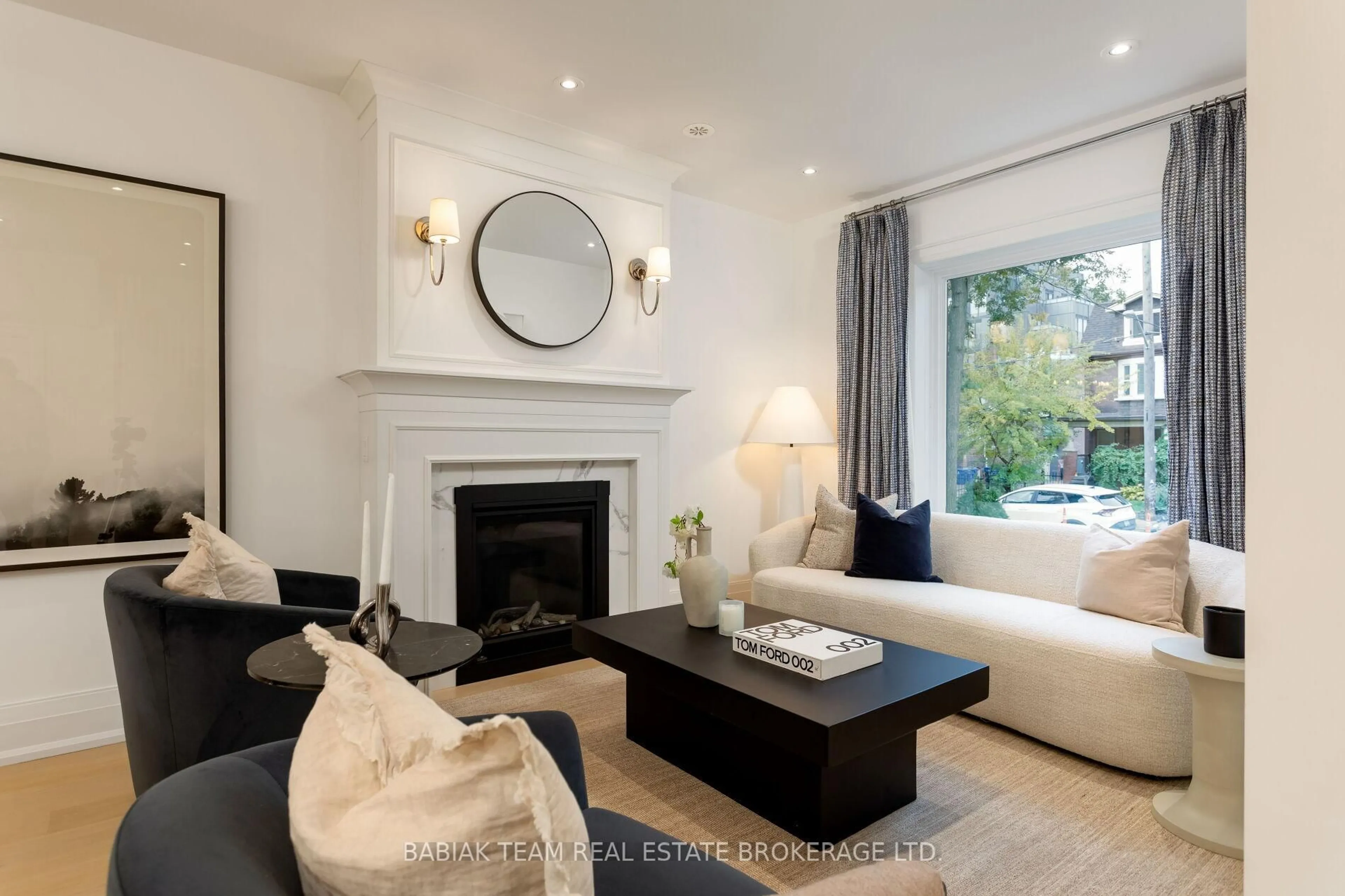 Living room with furniture, unknown for 12 Hewitt Ave, Toronto Ontario M6R 1Y3