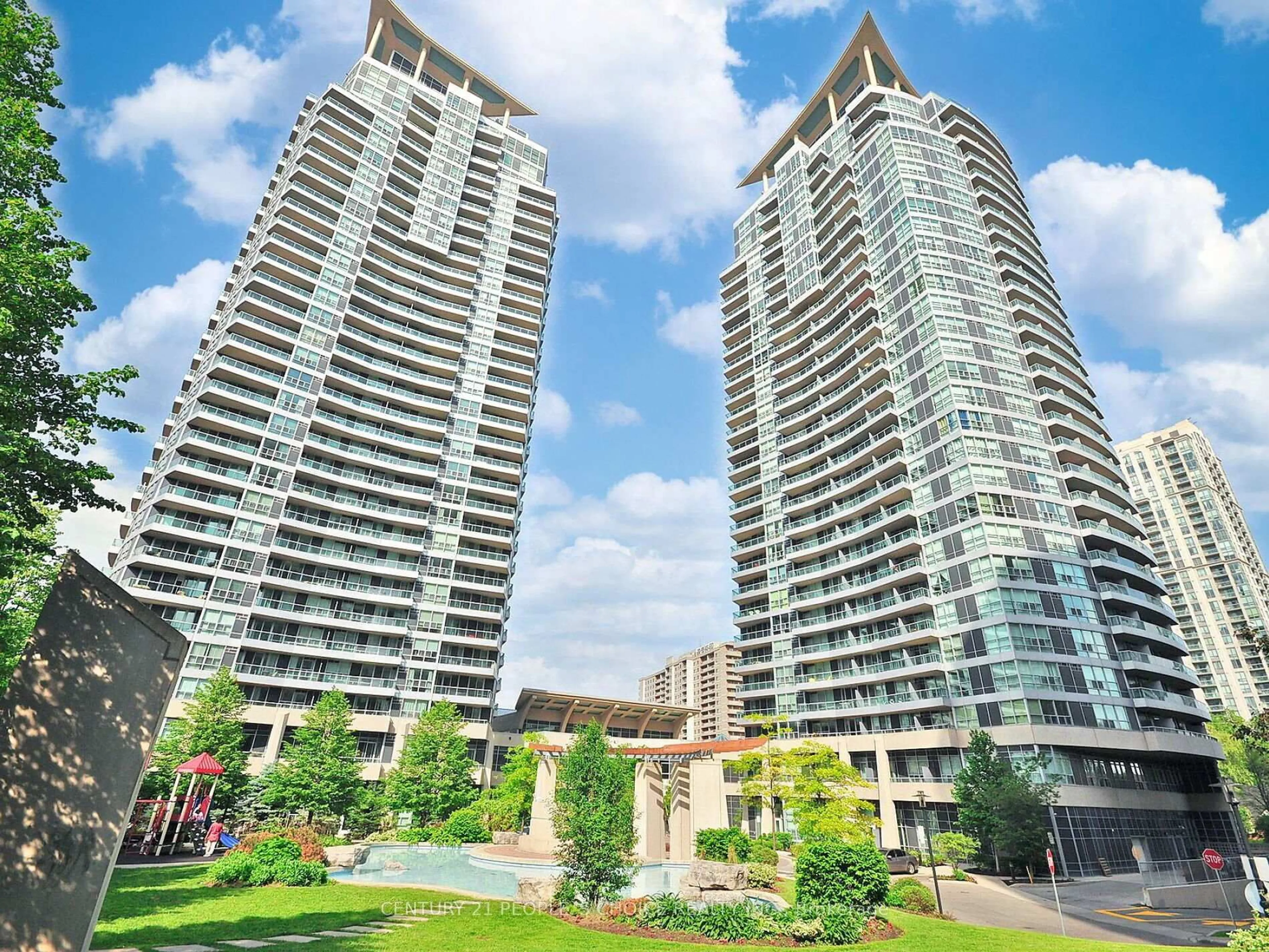 Patio, unknown for 1 Elm Dr #903, Mississauga Ontario L5B 4M1