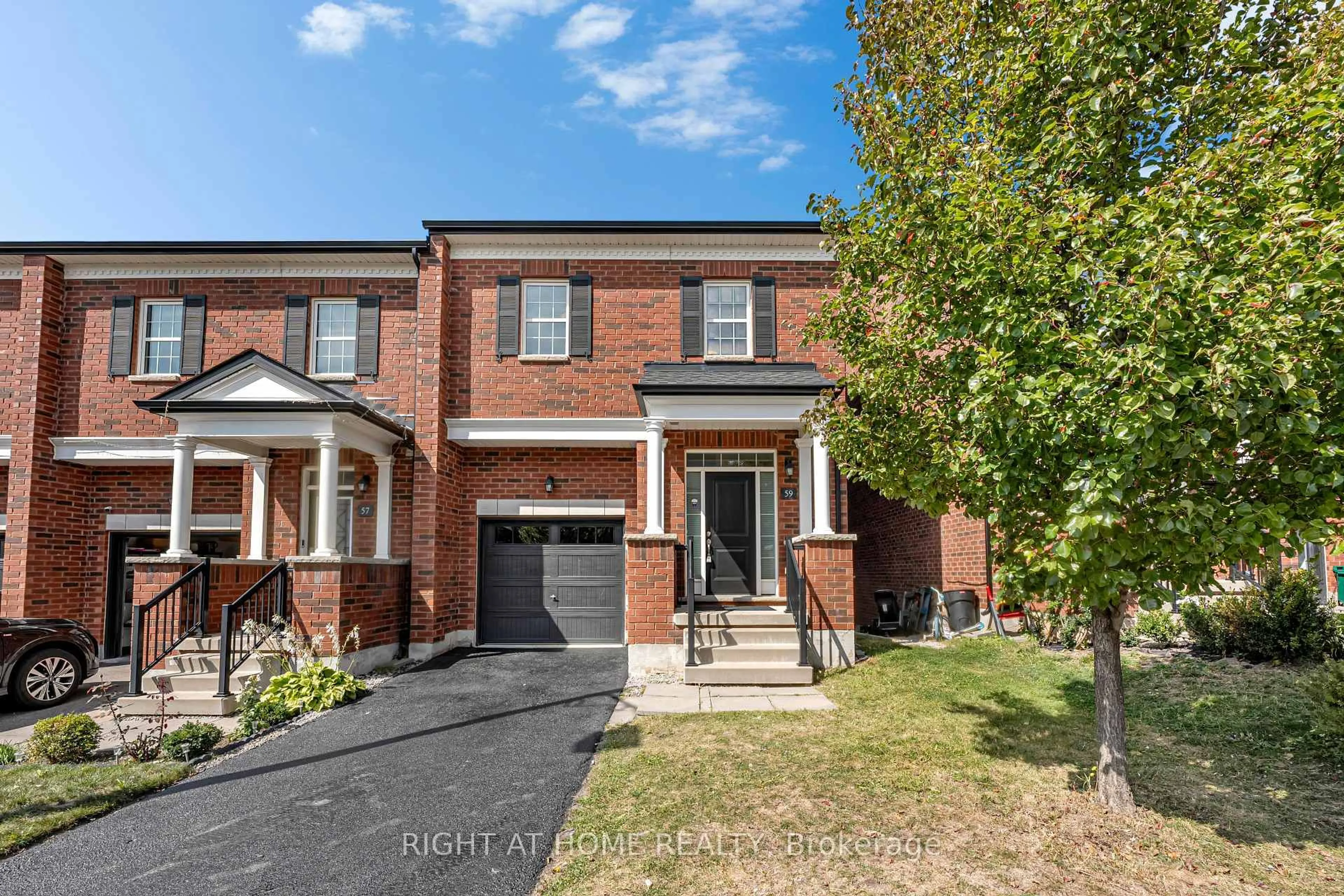 Home with brick exterior material, street for 59 Henry Cres, Milton Ontario L9T 9A4