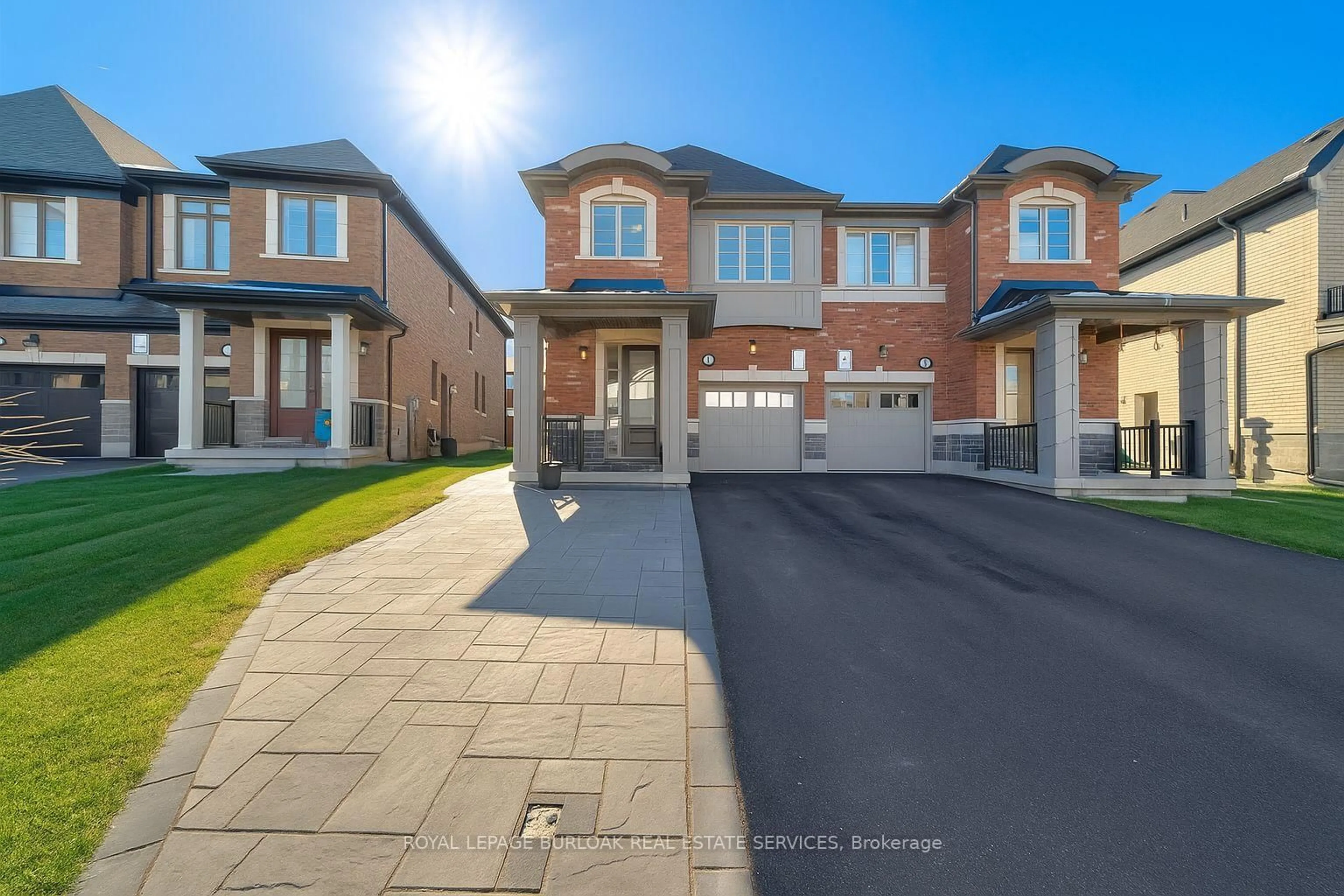 Home with brick exterior material, street for 1264 Chee Chee Landing, Milton Ontario L9E 1L1