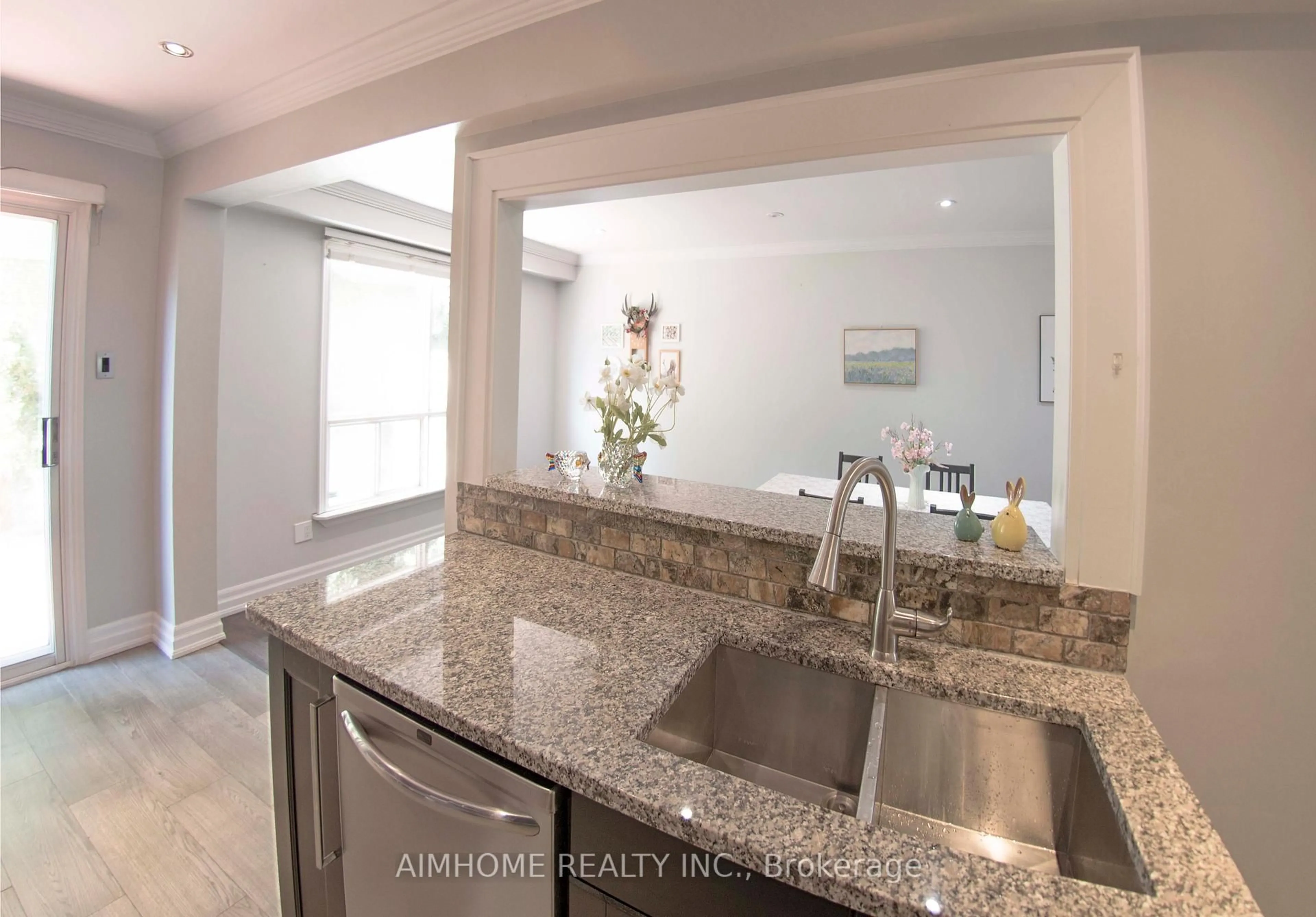 Unknown for 1224 Kirstie Crt #54, Oakville Ontario L6H 5C5