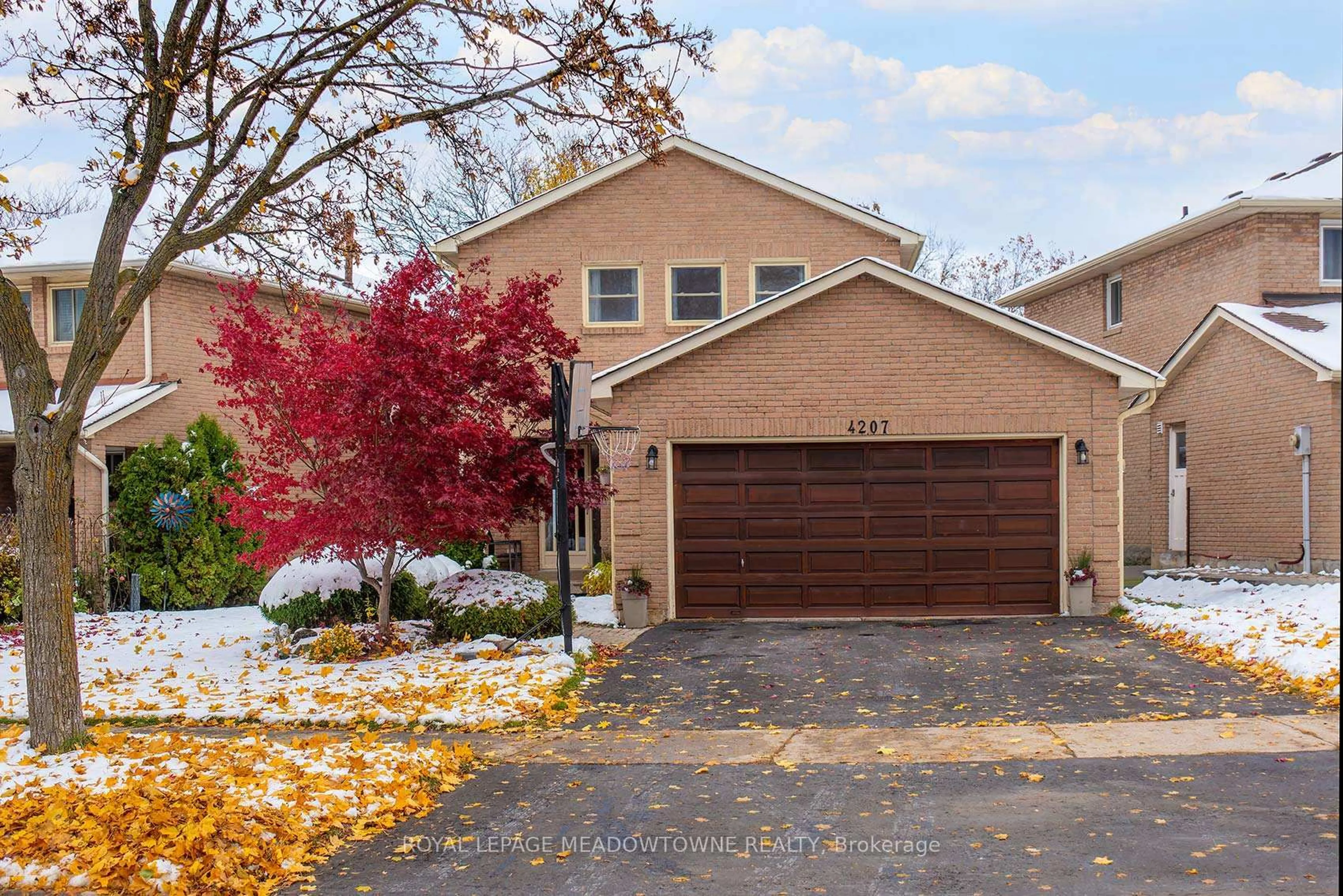 Home with brick exterior material, street for 4207 Trapper Cres, Mississauga Ontario L5L 3A7