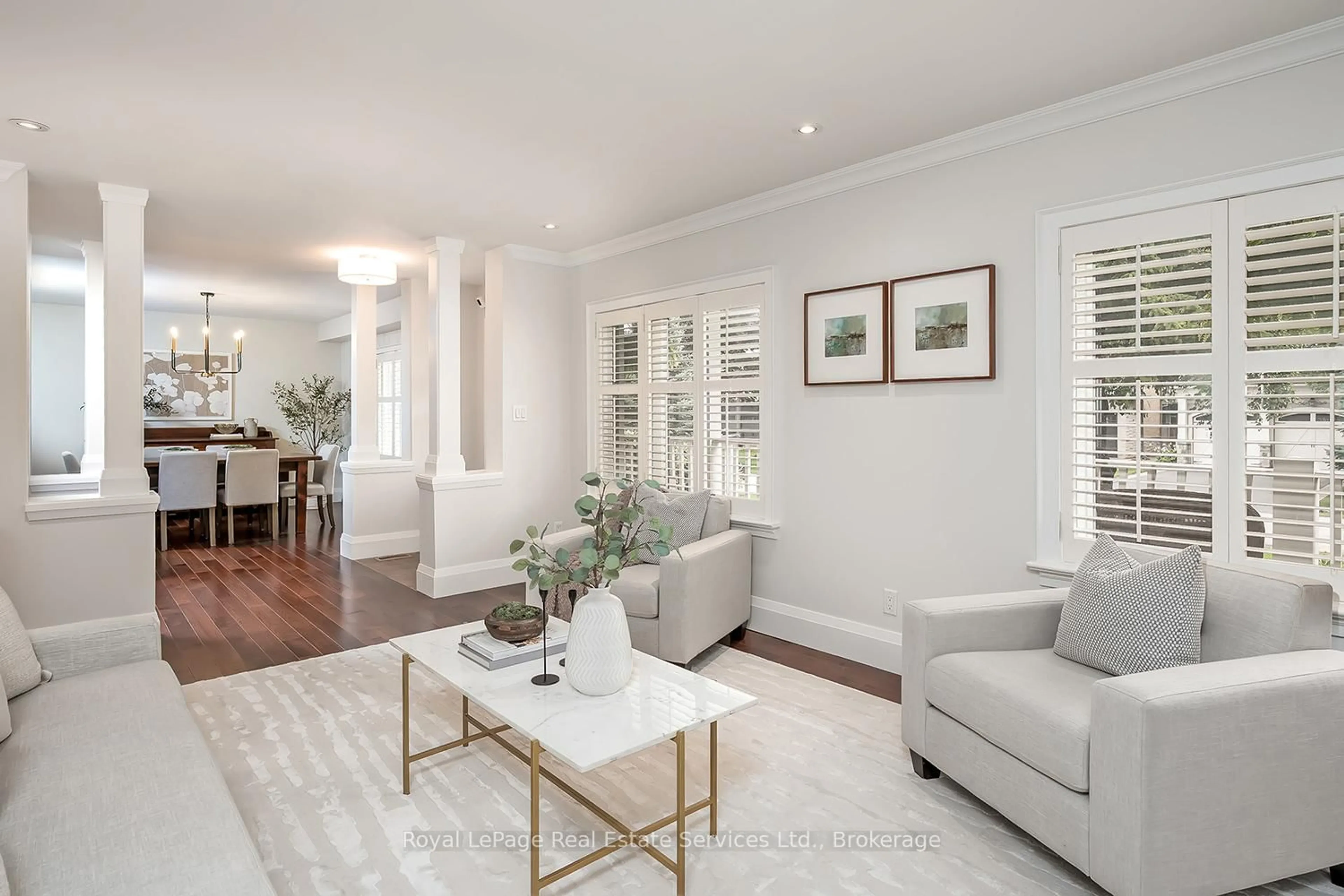 Living room with furniture, unknown for 1071 Melvin Ave, Oakville Ontario L6J 2V8