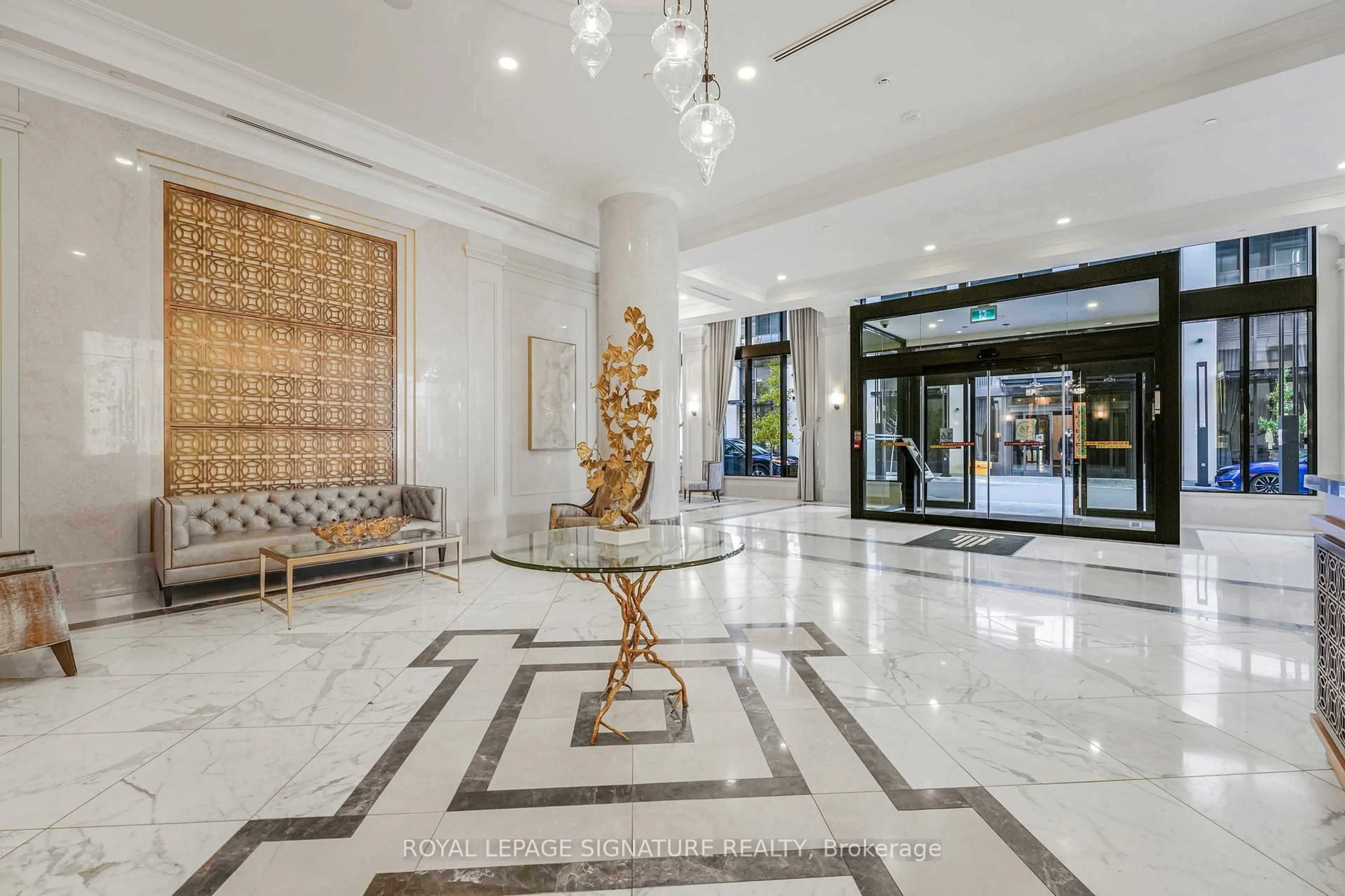 Lobby for 36 Elm Dr #1602, Mississauga Ontario L5B 0N3