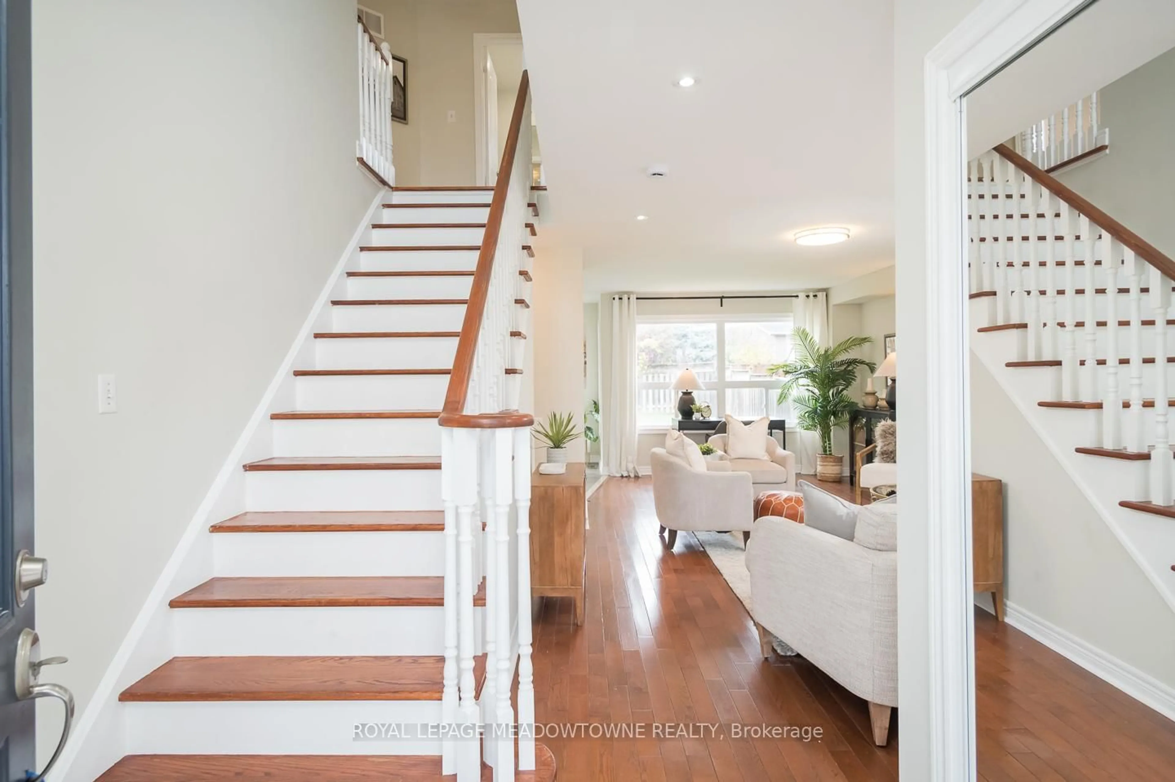 Unknown for 1311 Weller Crossing, Milton Ontario L9T 6K4