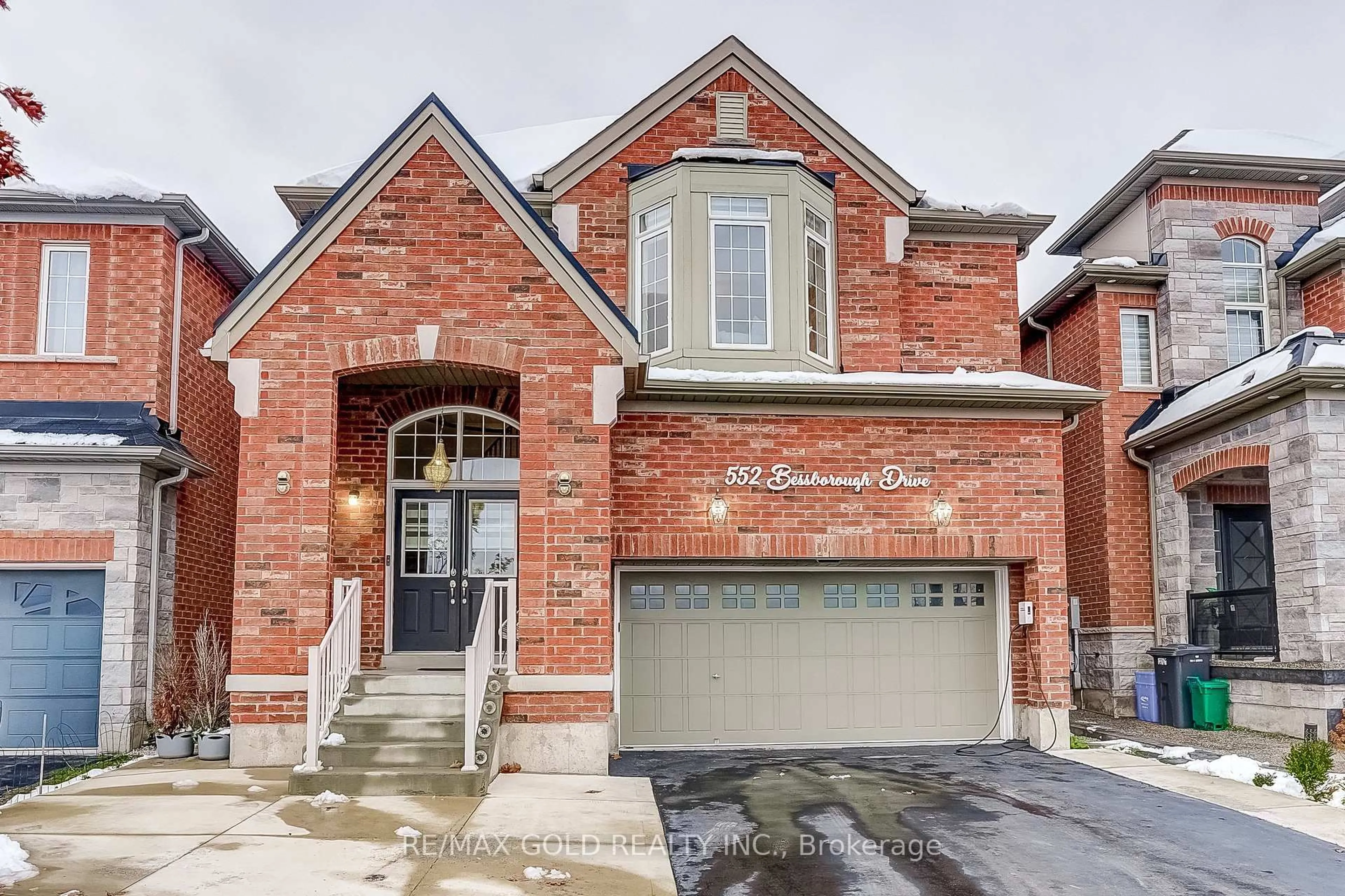 Home with brick exterior material, street for 552 Bessborough Dr, Milton Ontario L9T 8P5