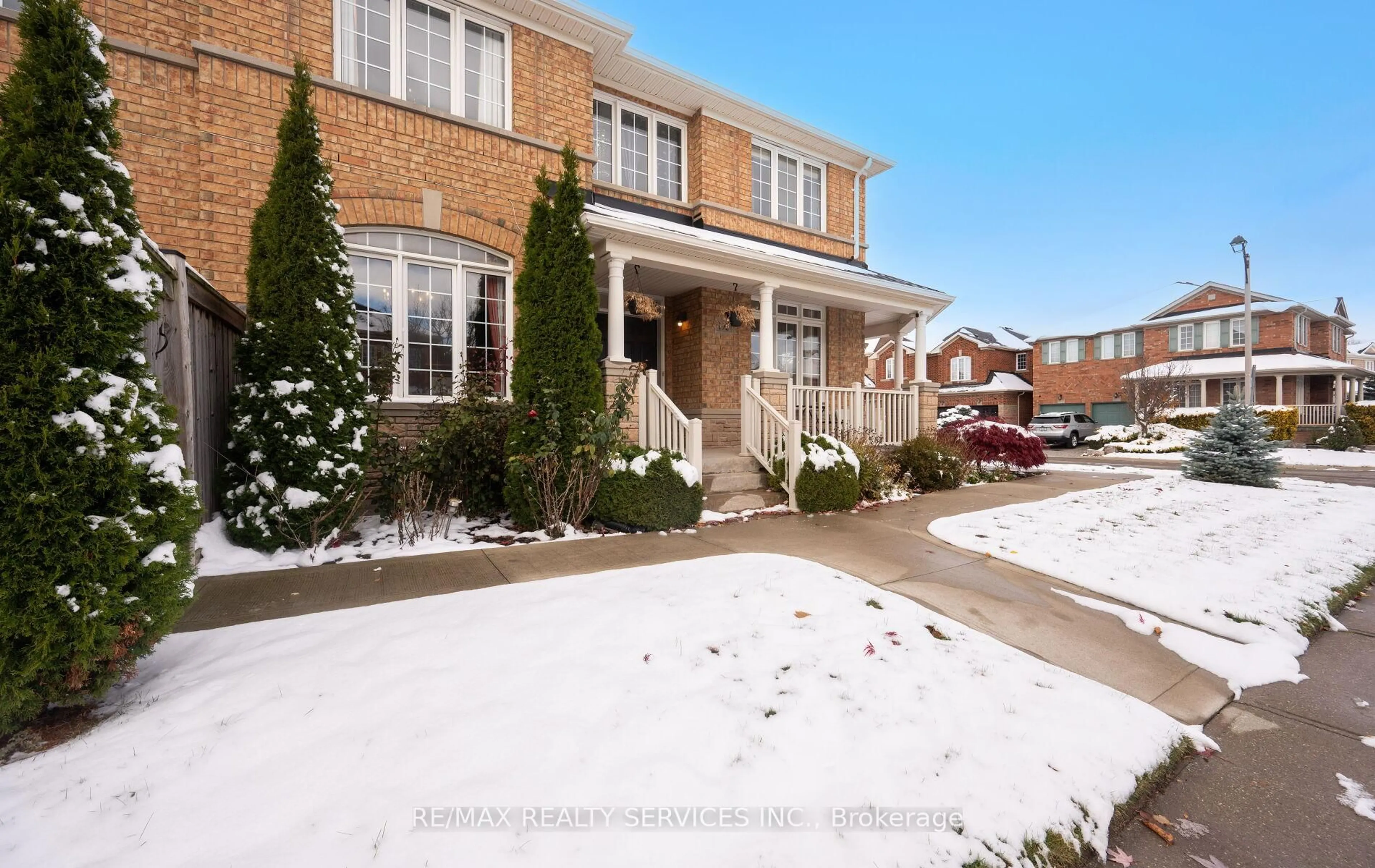 Home with brick exterior material, street for 192 Sugarhill Dr, Brampton Ontario L7A 3X6