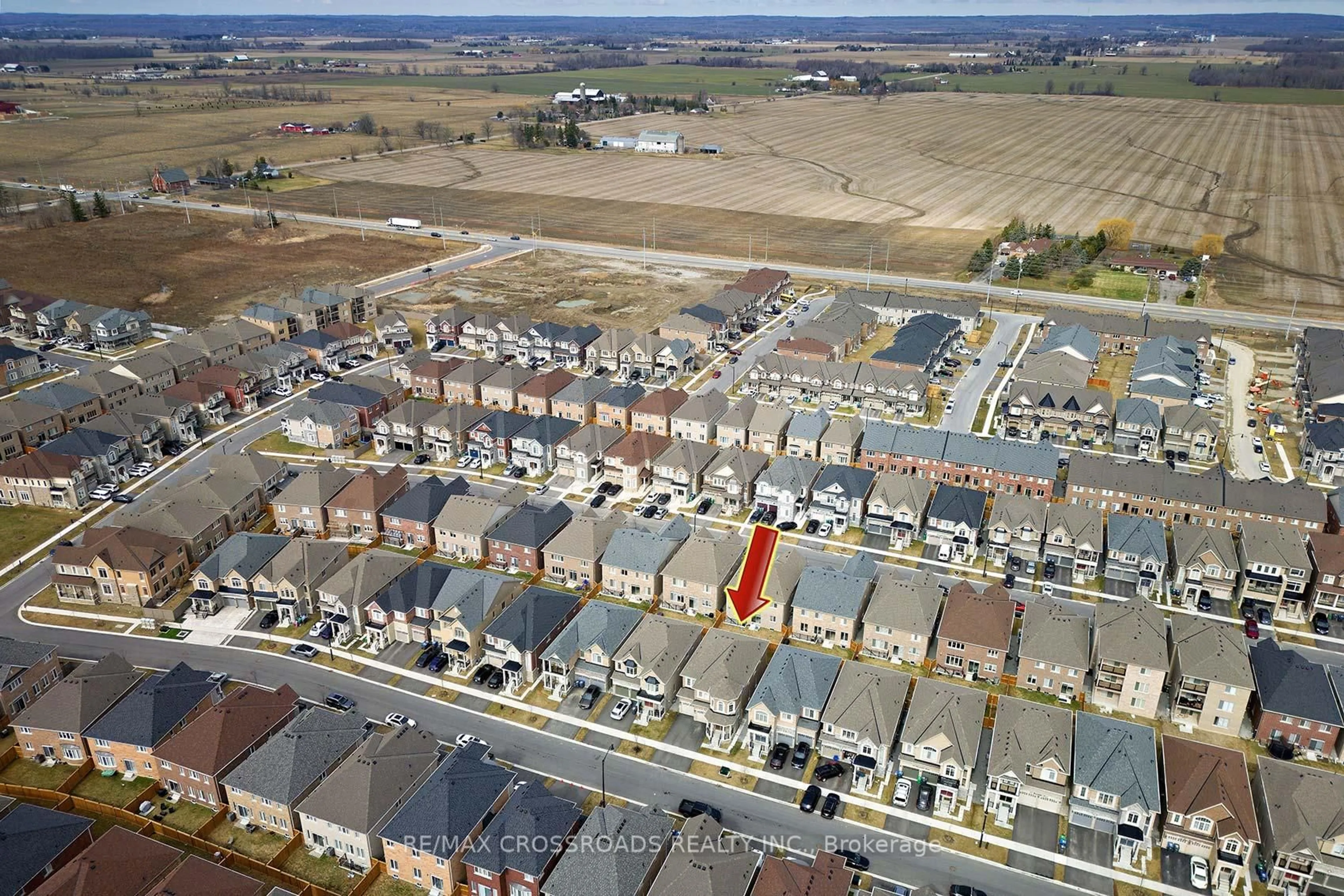 A pic from outside/outdoor area/front of a property/back of a property/a pic from drone, street for 26 Kambalda Rd, Brampton Ontario L7A 5J3