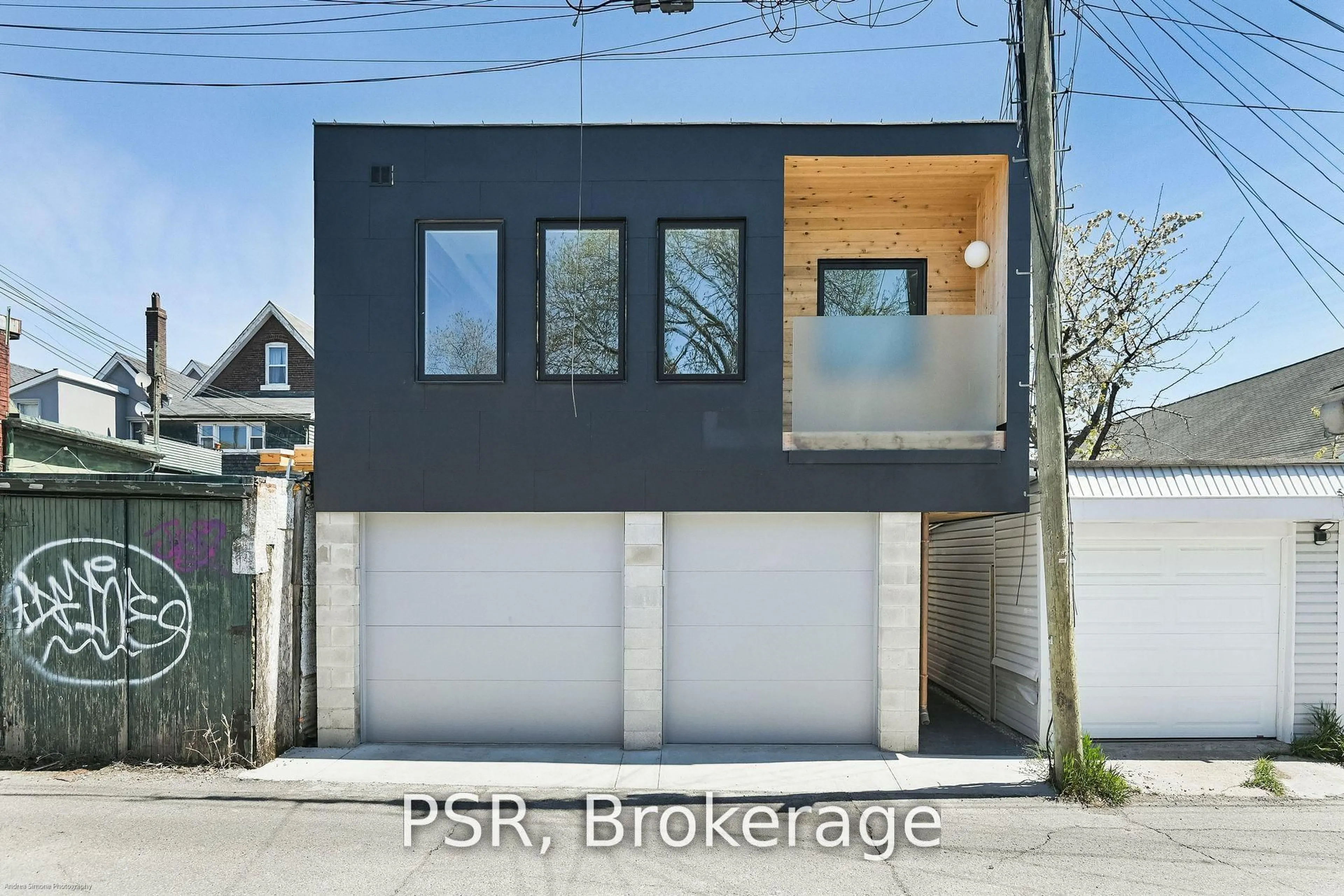 Home with brick exterior material, street for 786 Ossington Ave #D, Toronto Ontario M6G 3V1