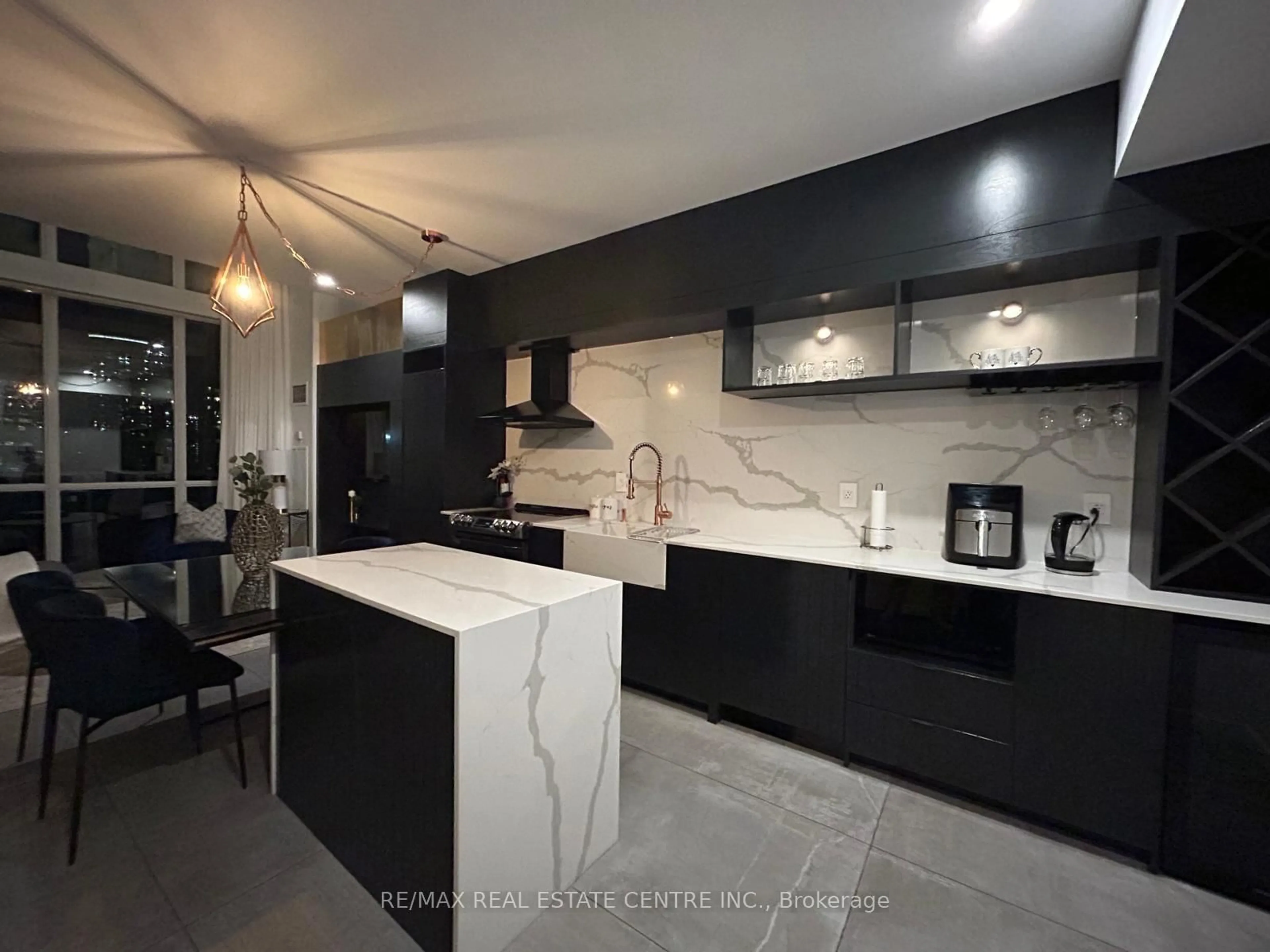 Contemporary kitchen, ceramic/tile floor for 220 Burnhamthorpe Rd #503, Mississauga Ontario L5B 4N4