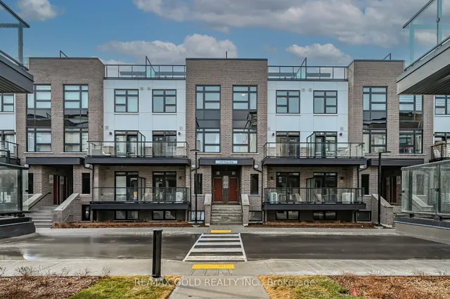 1597 Rose Way #111, Milton