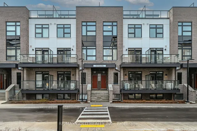 1597 Rose Way #111, Milton 3