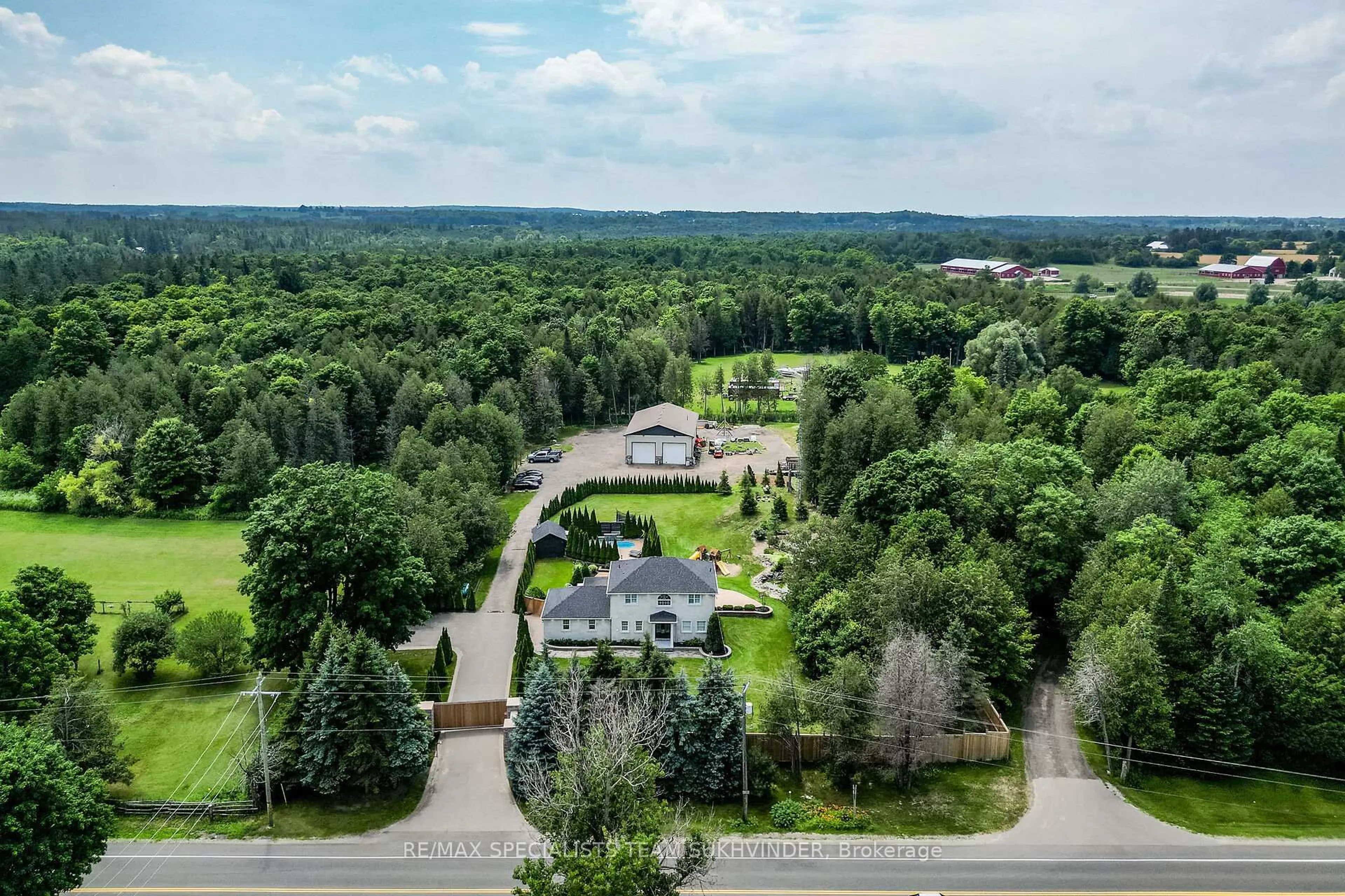 A pic from outside/outdoor area/front of a property/back of a property/a pic from drone, forest/trees view for 13640 Guelph Line, Milton Ontario L0P 1B0
