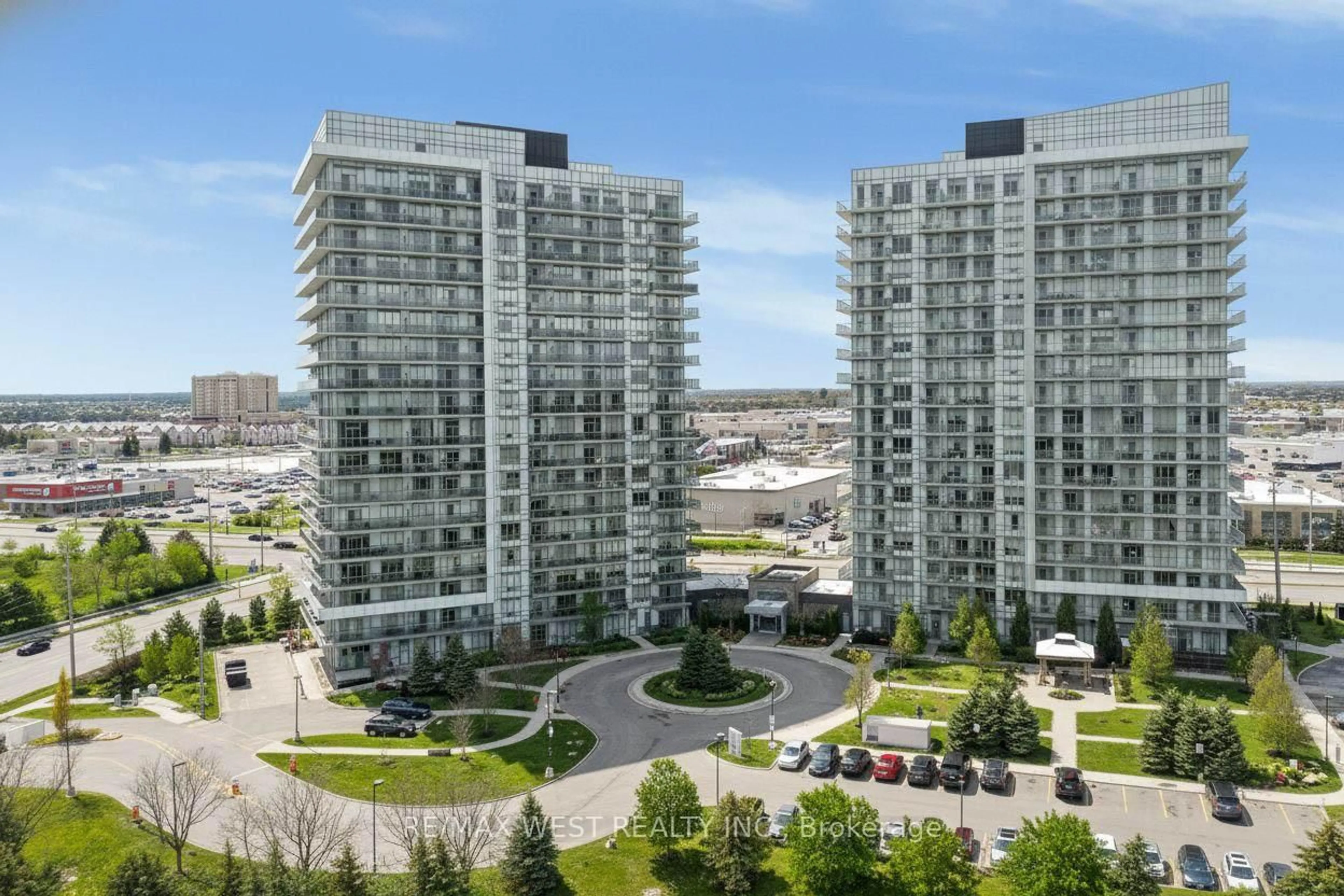 A pic from outside/outdoor area/front of a property/back of a property/a pic from drone, city buildings view from balcony for 4655 Glen Erin Dr #1002, Mississauga Ontario L5M 0Z1