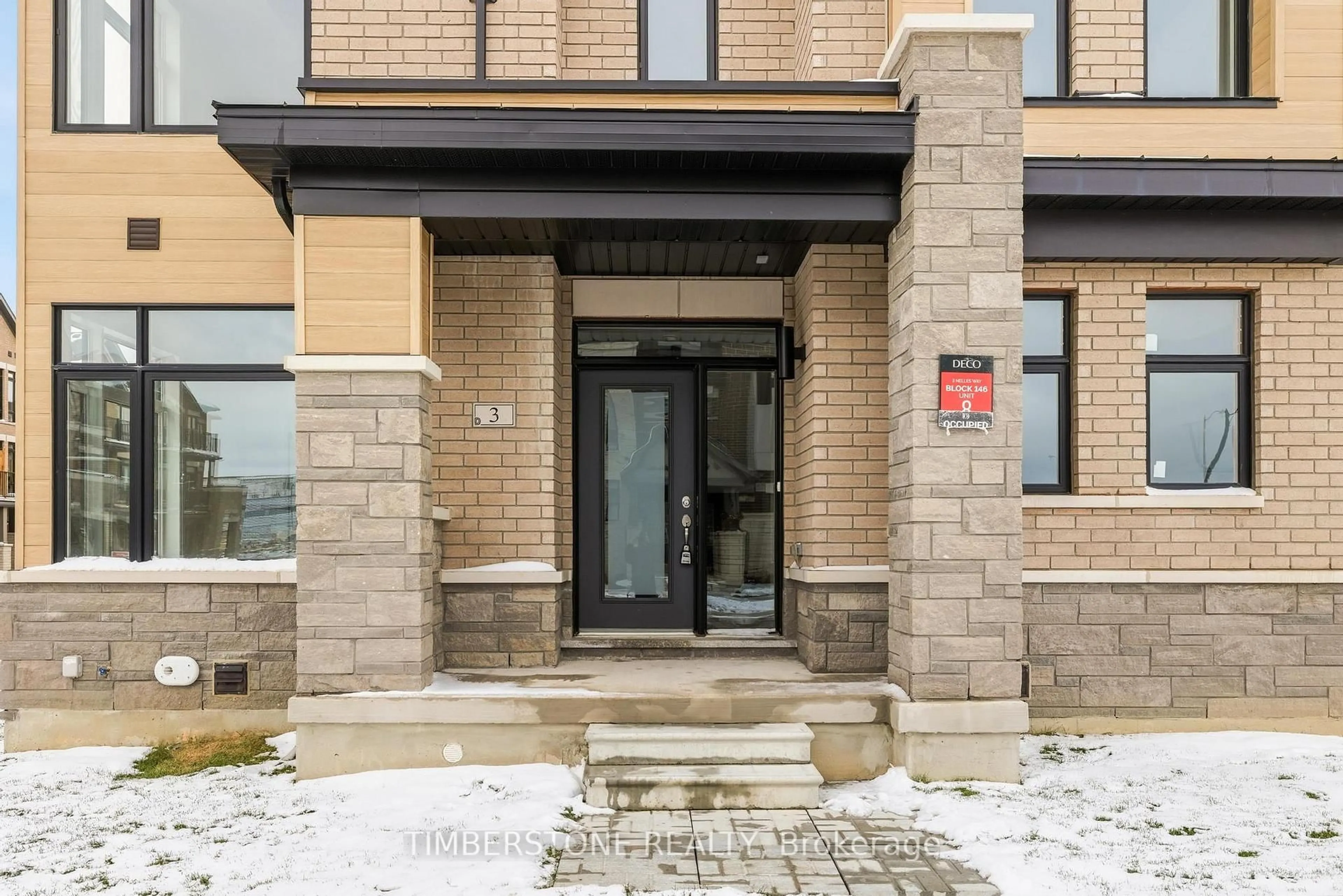 Unknown for 3 Nelles Way, Brampton Ontario L7A 5M1