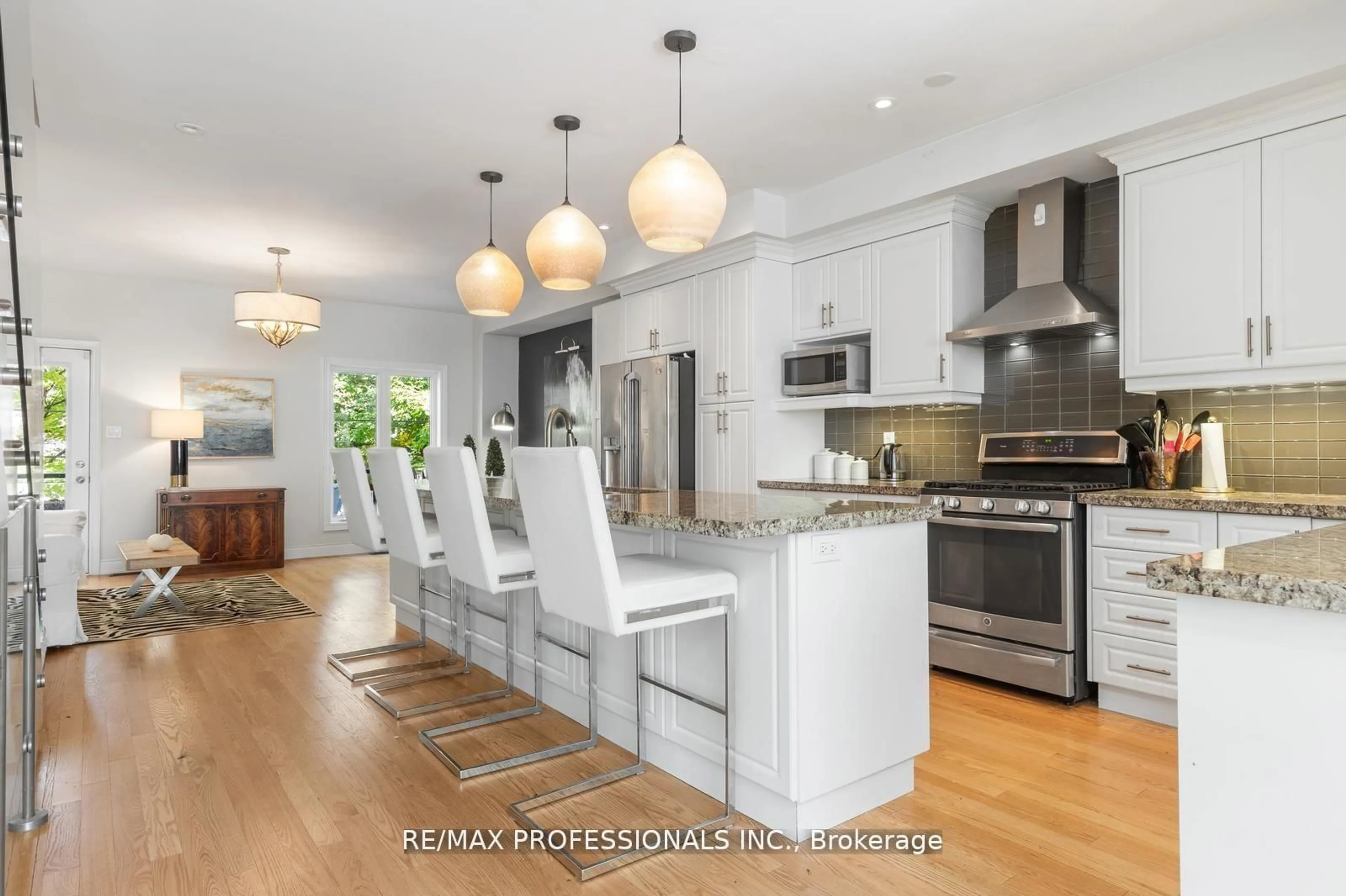 Open concept kitchen, unknown for 16 Dryden Way, Toronto Ontario M9R 0B2