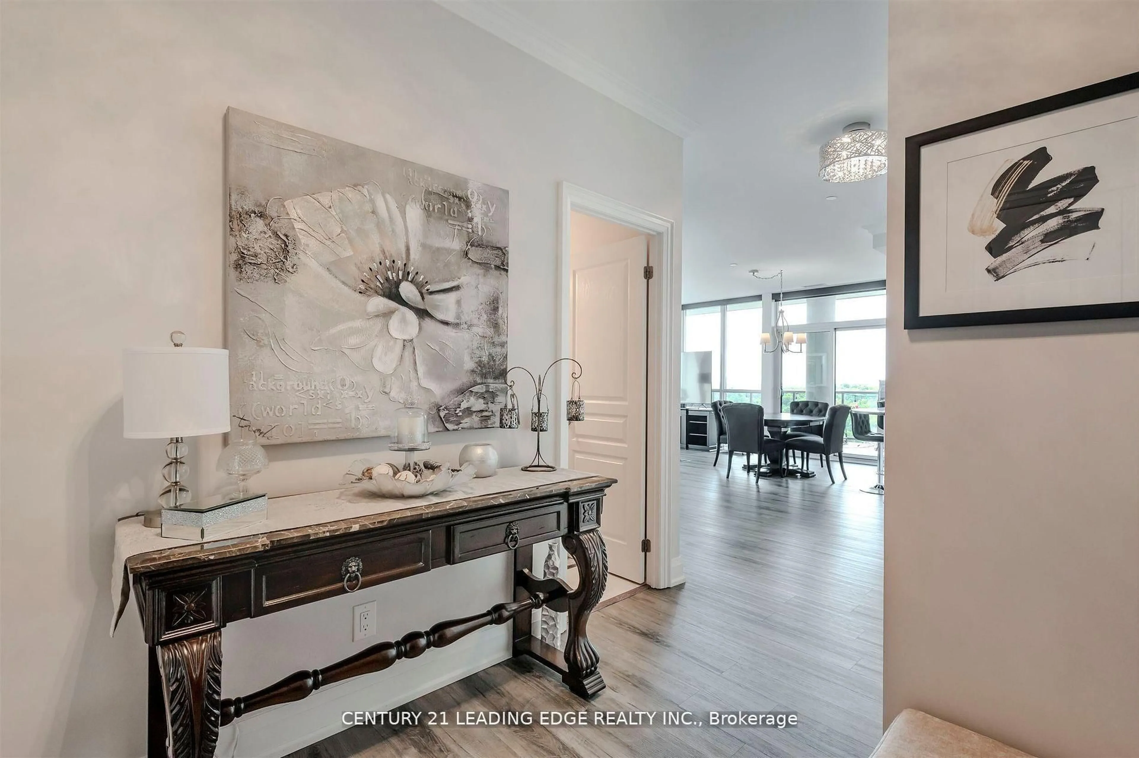 Indoor entryway for 50 Hall Rd #1104, Halton Hills Ontario L7G 0J8