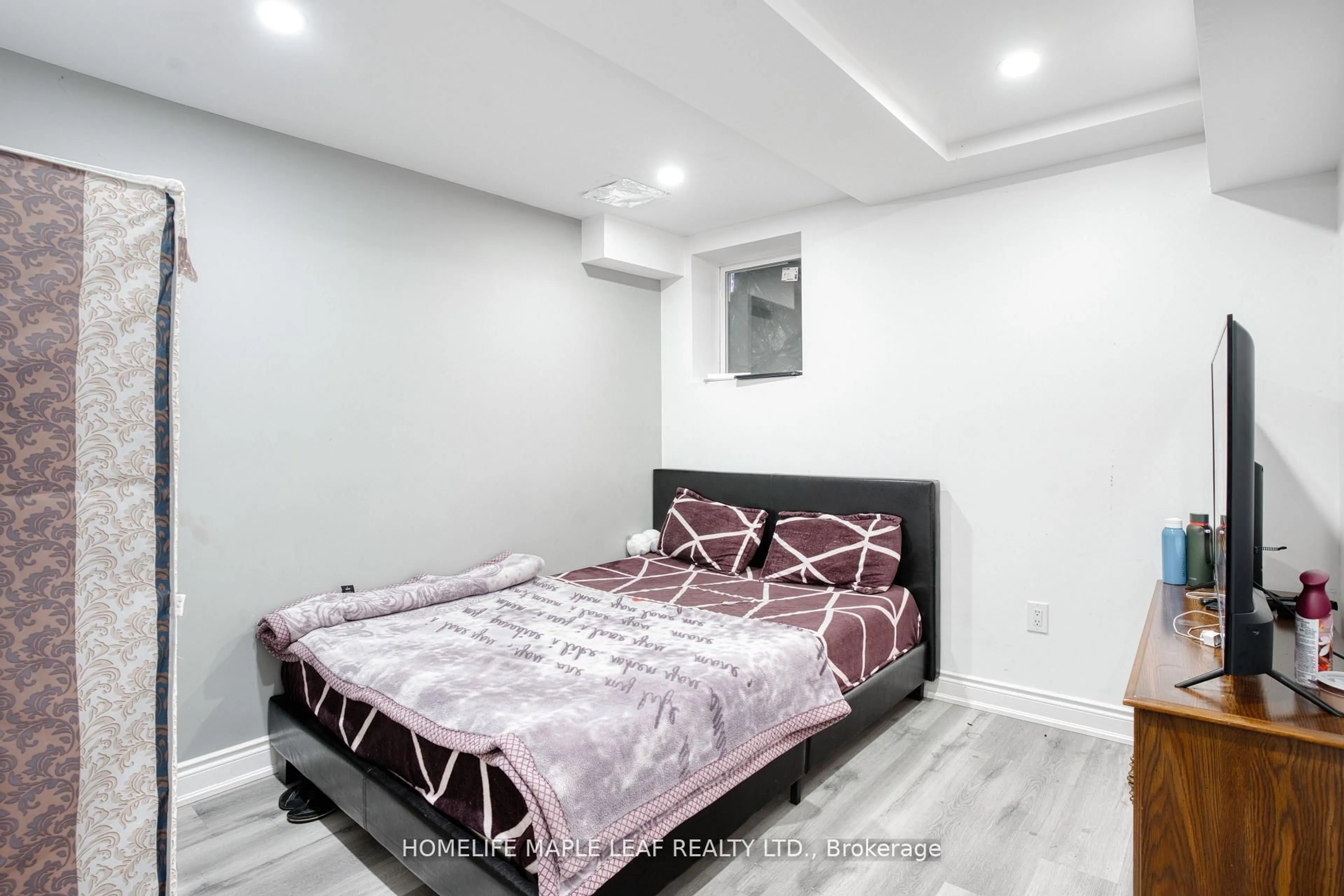 Bedroom with bed, unknown for 34 Lormel Gate, Brampton Ontario L7A 2K5