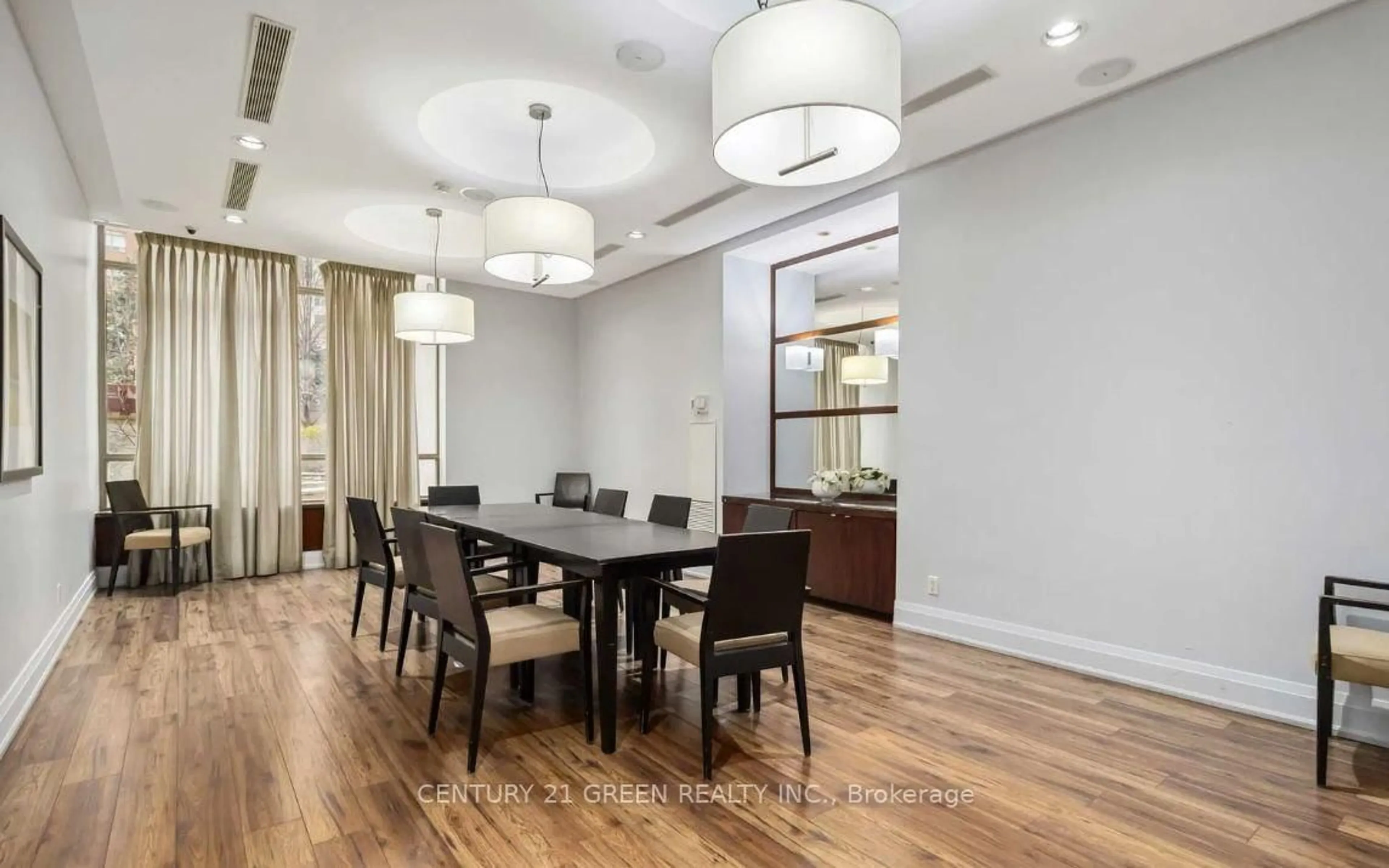 Dining room, wood/laminate floor for 310 Burnhamthorpe Rd #2111, Mississauga Ontario L5B 4P9