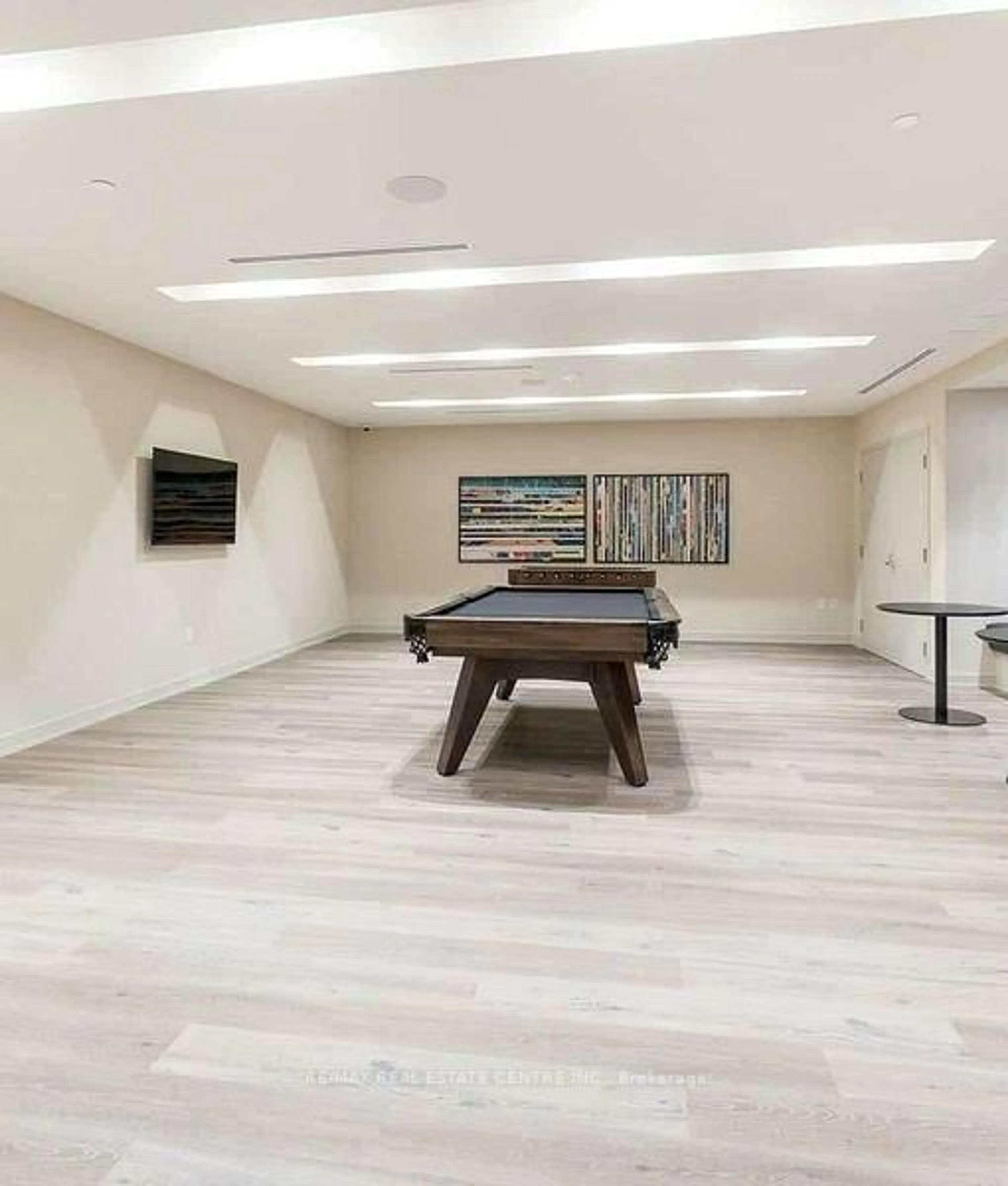 A pic of a room for 4055 Parkside Village Dr #2217, Mississauga Ontario L5B 0K8