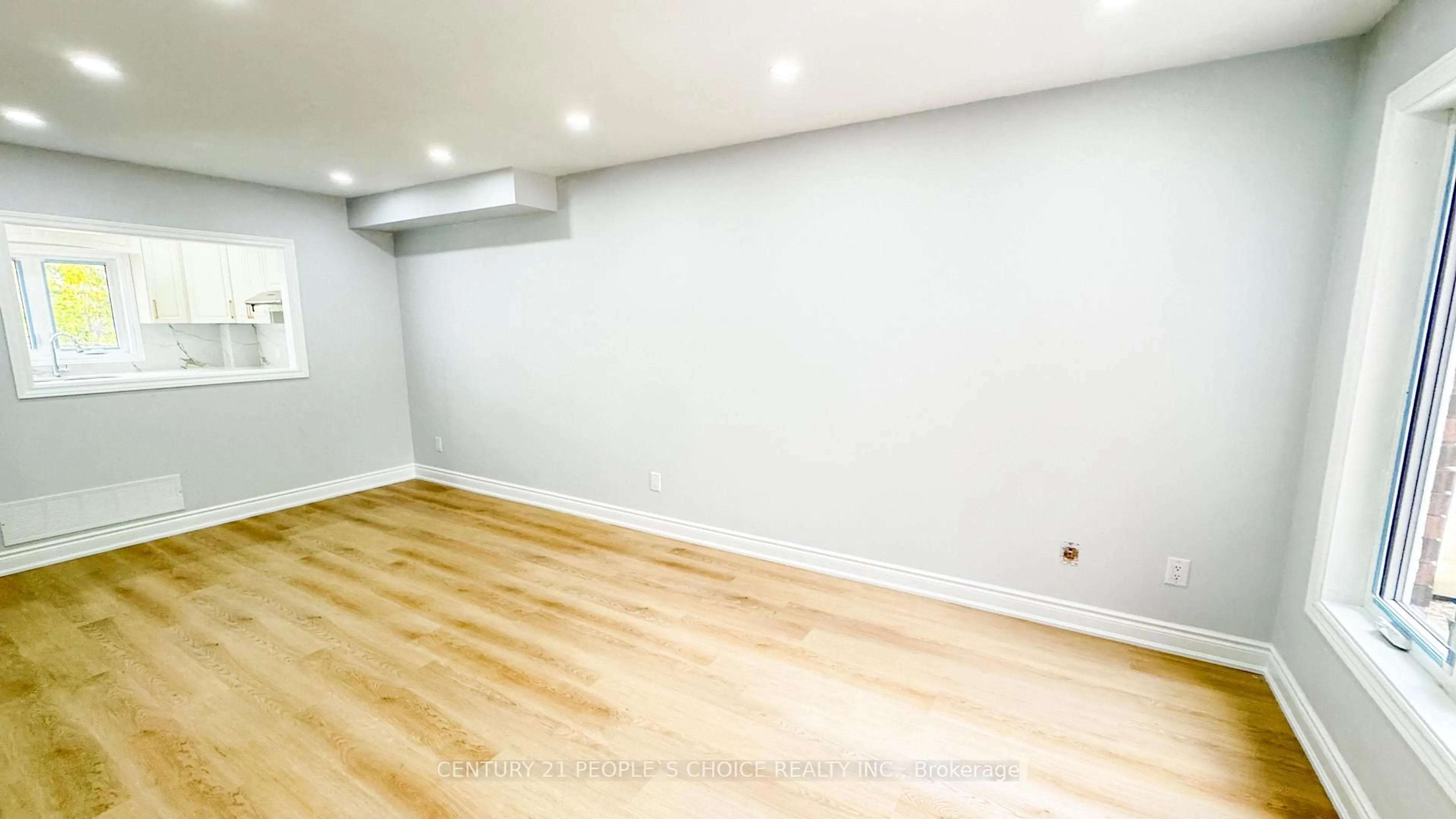 A pic of a room for 3292 Bobwhite Mews, Mississauga Ontario L5N 6E9