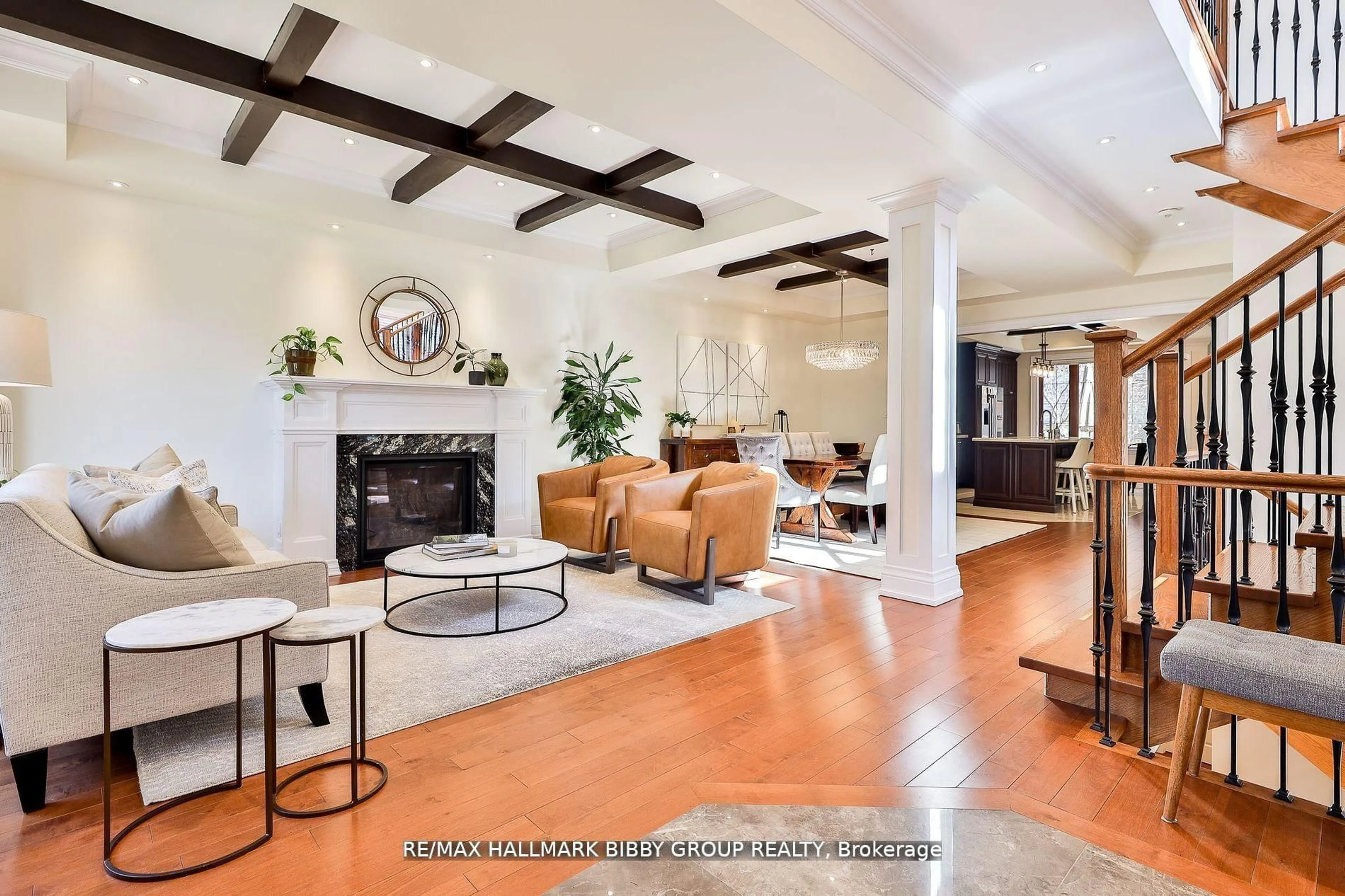 Living room with furniture, unknown for 11 Humbercrest Blvd, Toronto Ontario M6S 4K6