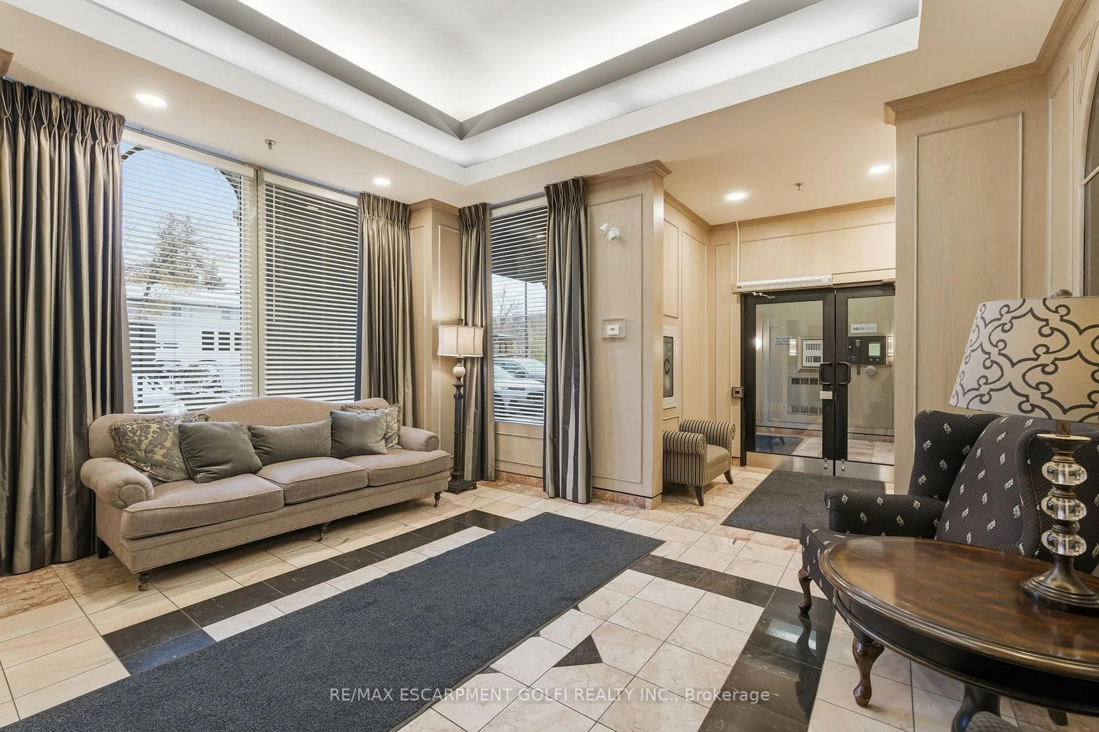 Unknown for 430 Pearl St #403, Burlington Ontario L7R 4J8