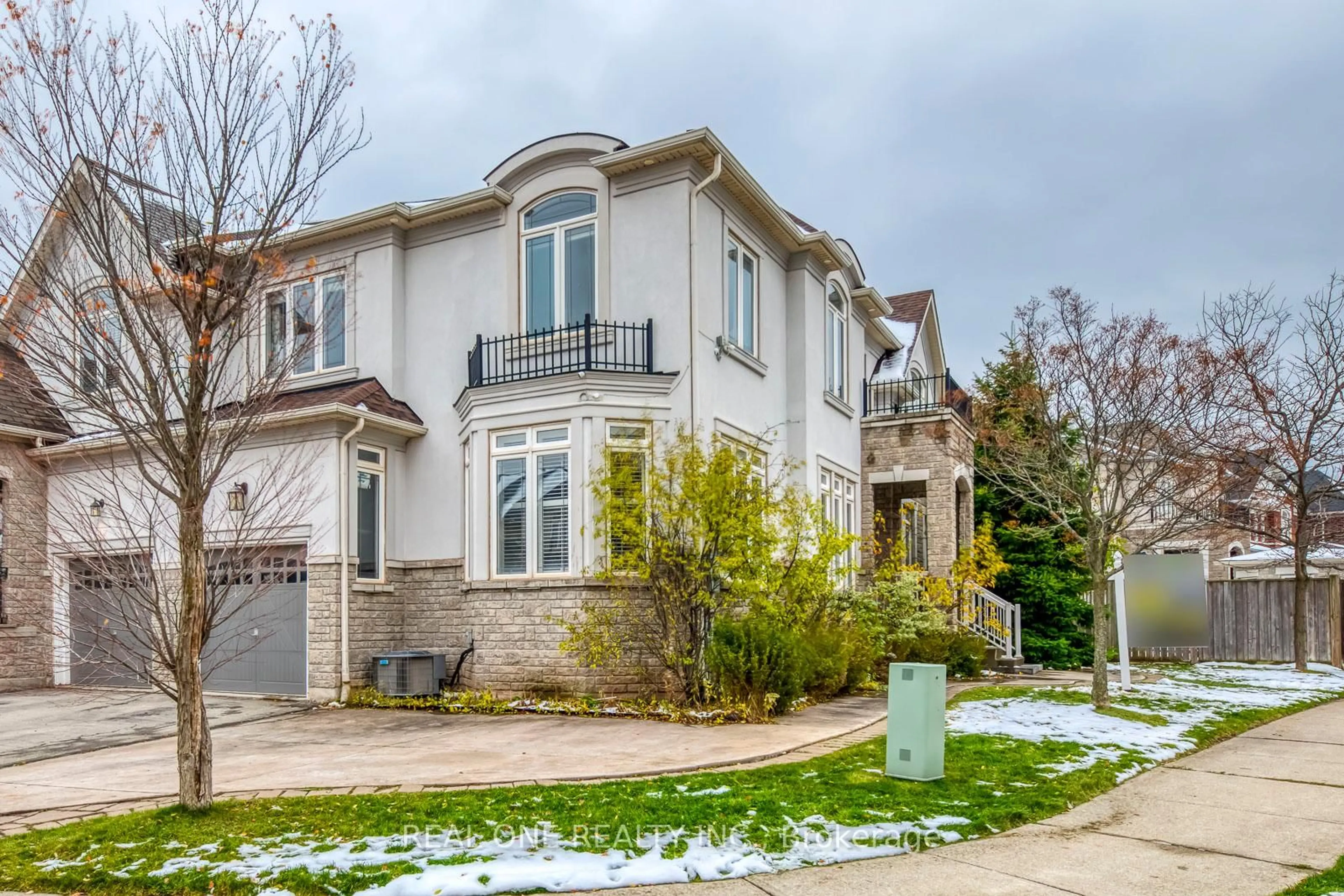 Home with brick exterior material, street for 1254 Jezero Cres, Oakville Ontario L6H 0B5
