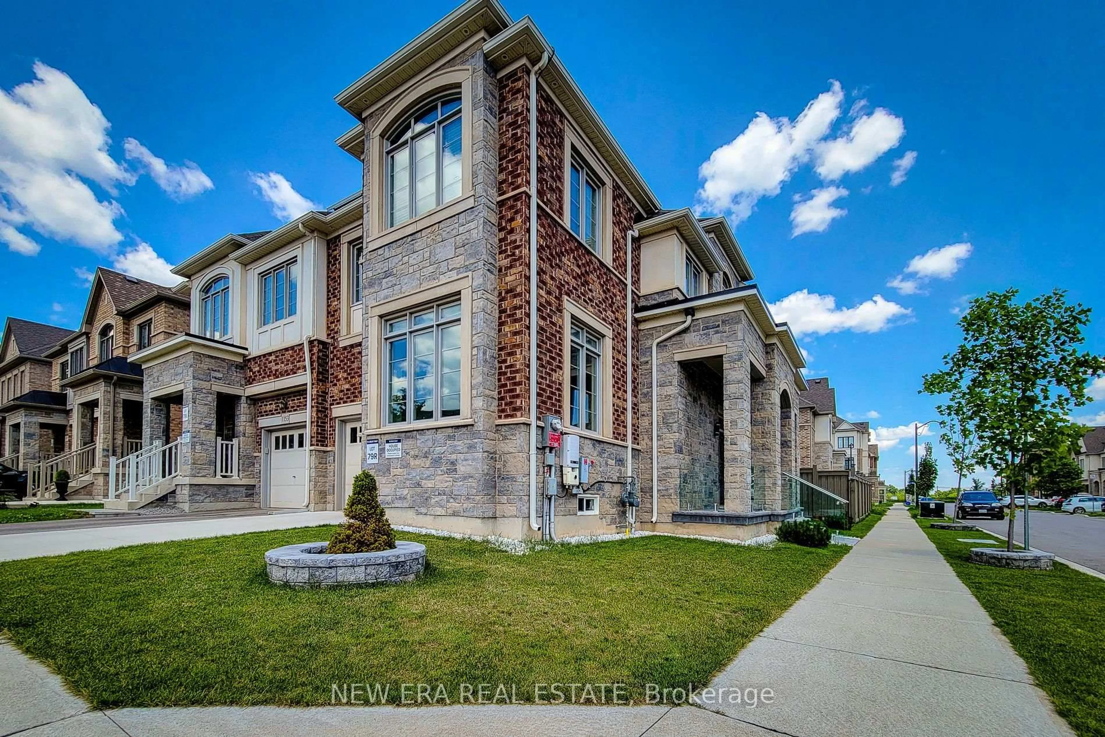 Home with brick exterior material, building for 1155 Hamman Way, Milton Ontario L9B 1K2