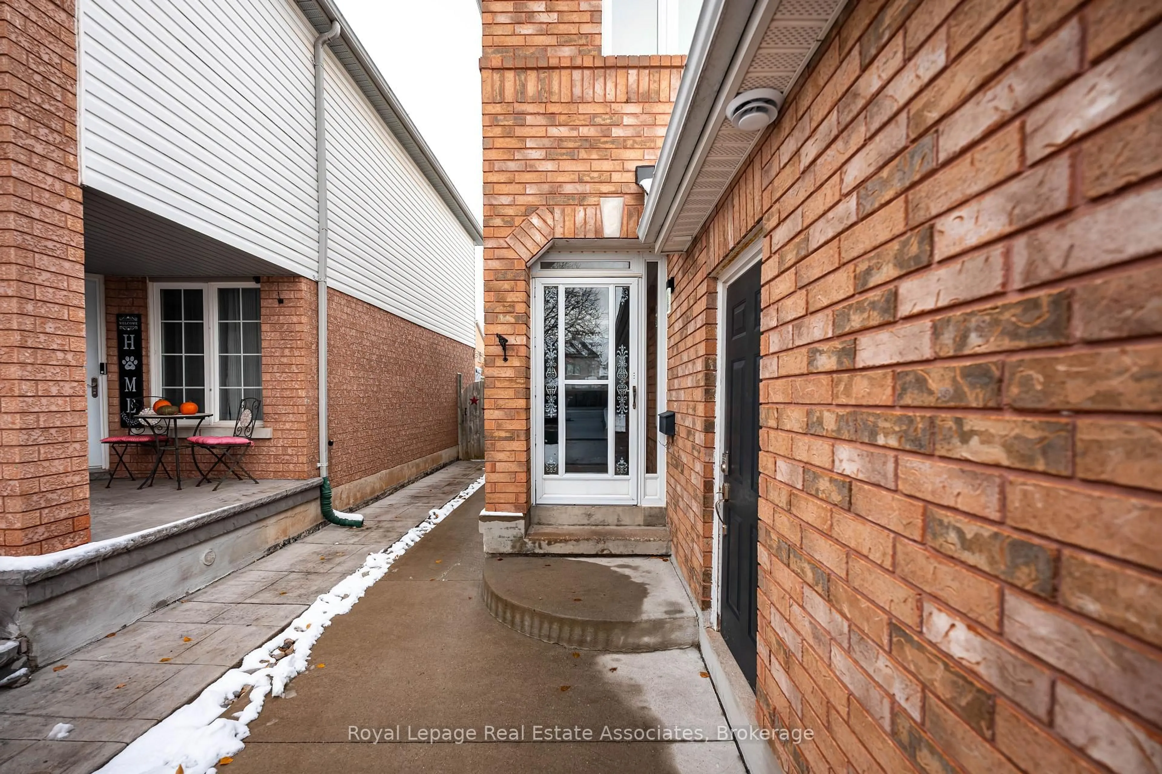 Unknown for 51 Curry Cres, Halton Hills Ontario L7G 5T1