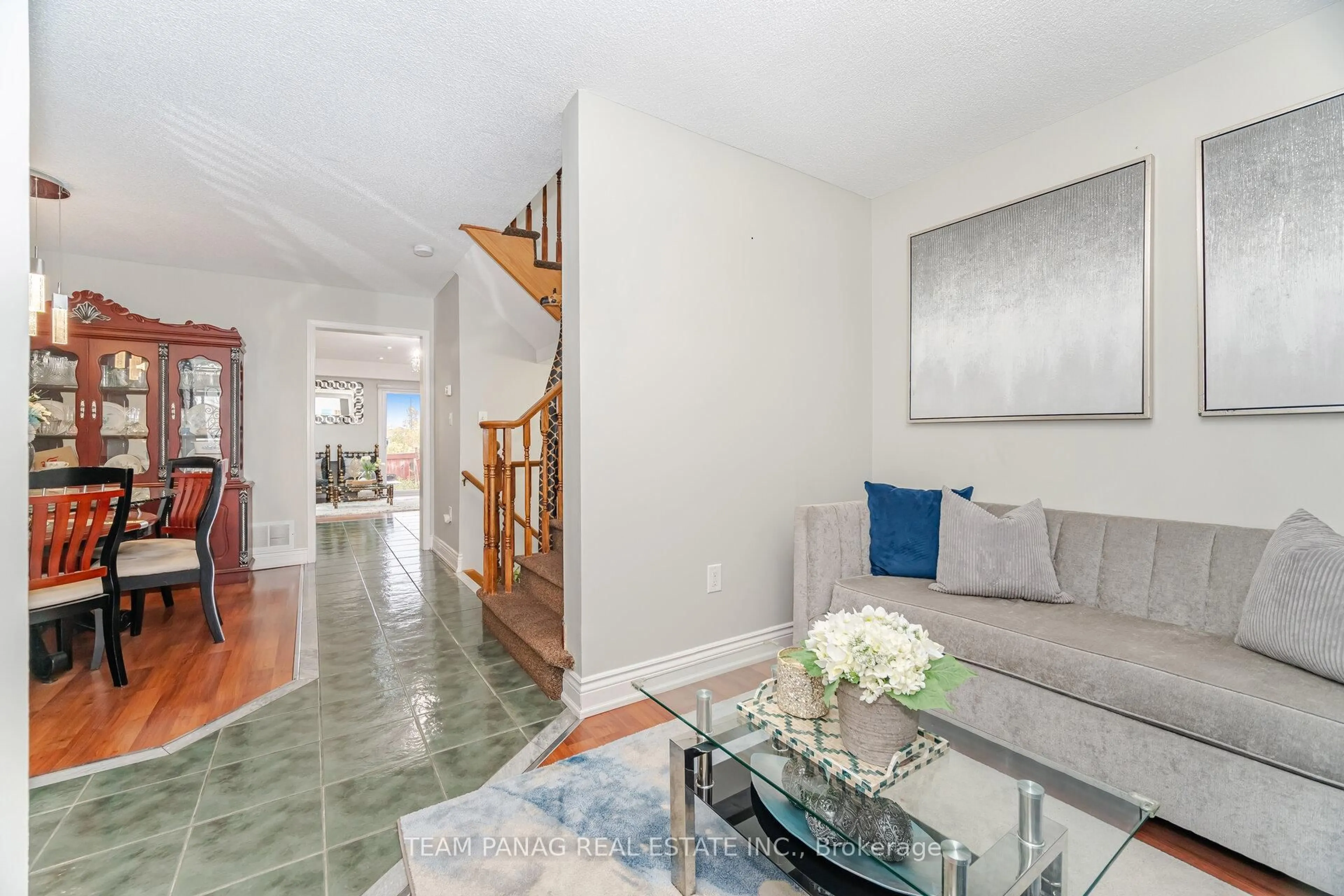 Unknown for 19 Mount Fuji Cres, Brampton Ontario L6R 2L3