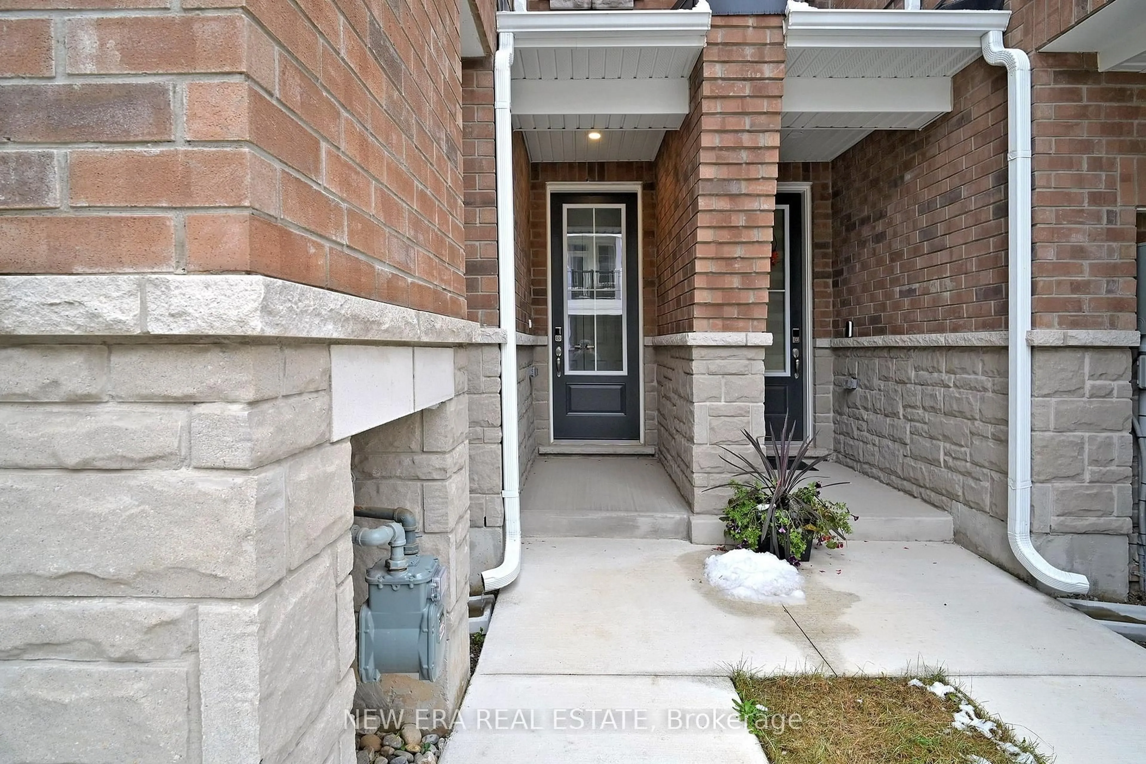 Home with brick exterior material, street for 1317 Leriche Way #76, Milton Ontario L9E 0H5