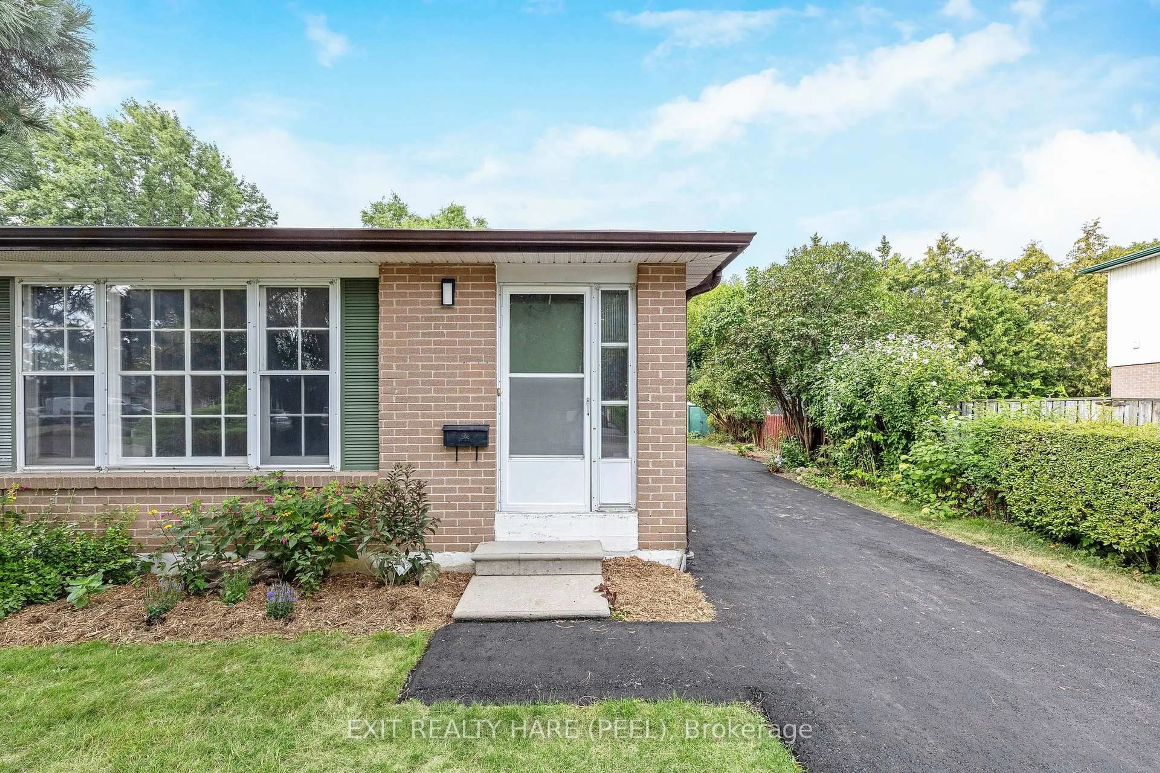 Home with brick exterior material, street for 5 Garside Cres, Brampton Ontario L6S 1H5