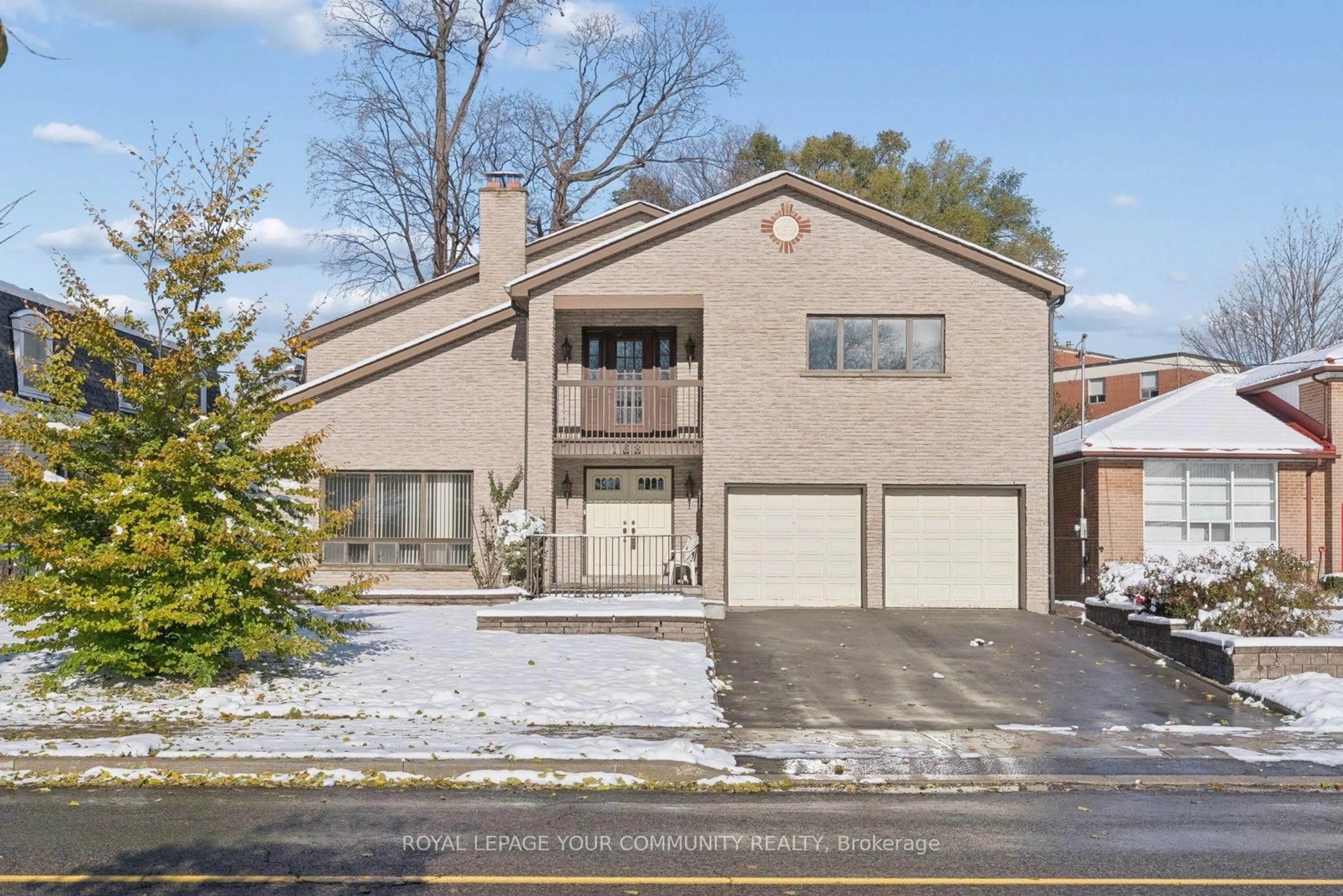 Home with brick exterior material, street for 168 Grandravine Dr, Toronto Ontario M3J 1B5