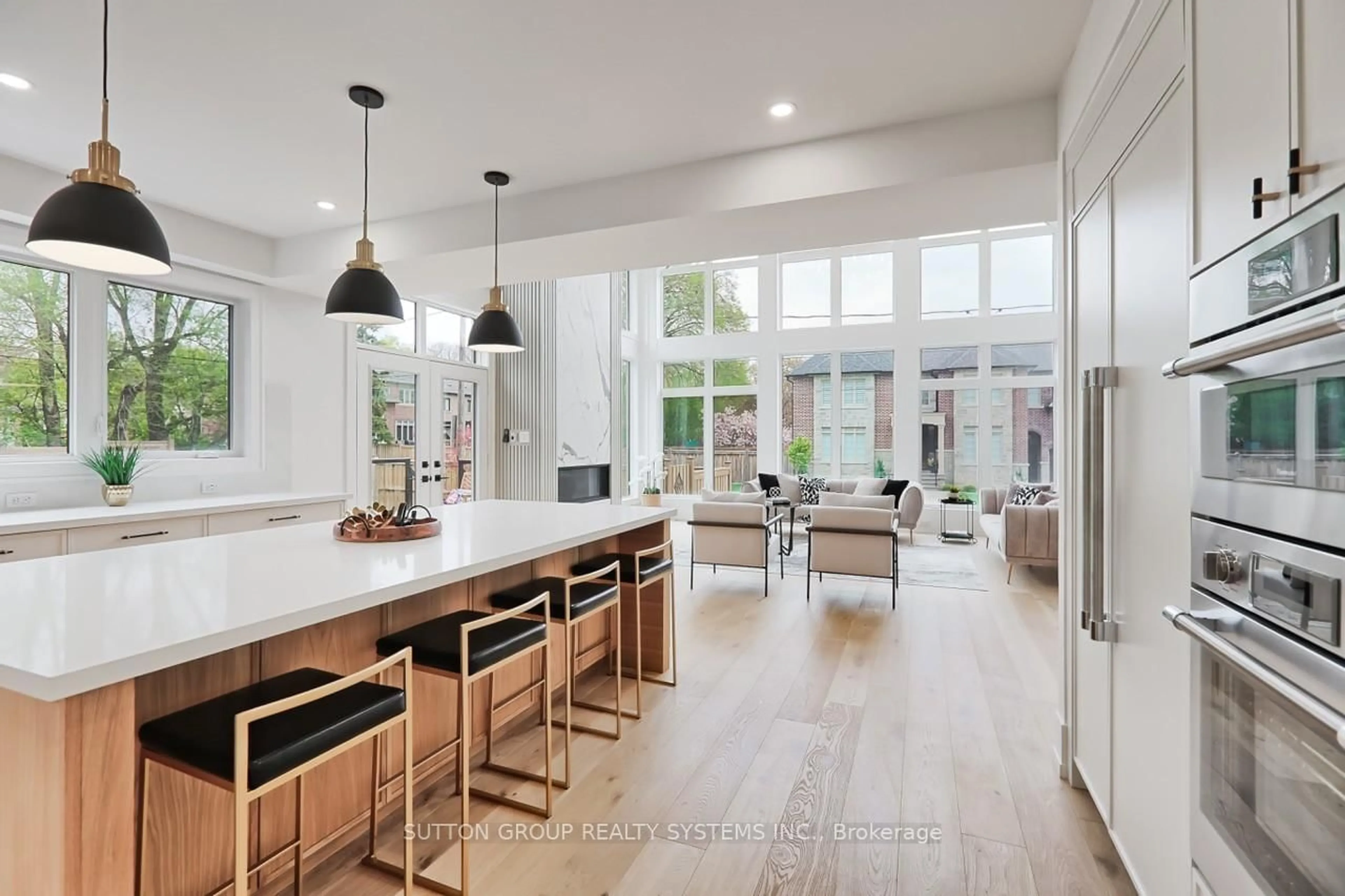 Open concept kitchen, ceramic/tile floor for 214 Shaver Ave, Toronto Ontario M9B 4P3