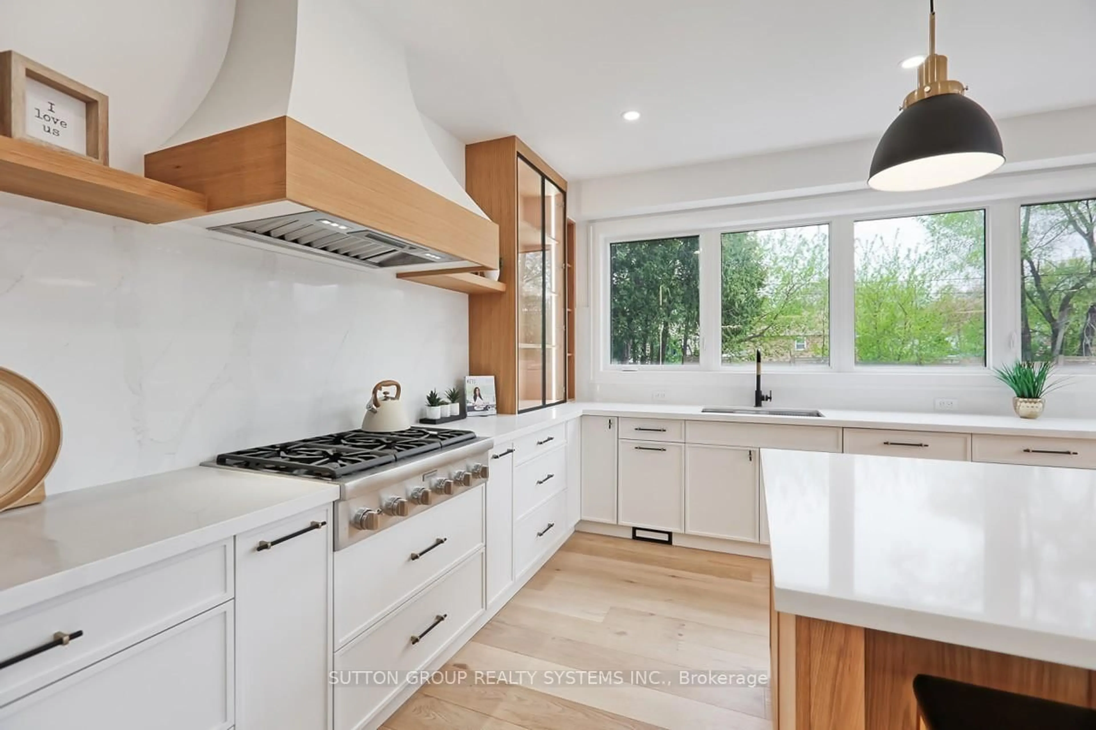 Contemporary kitchen, unknown for 214 Shaver Ave, Toronto Ontario M9B 4P3