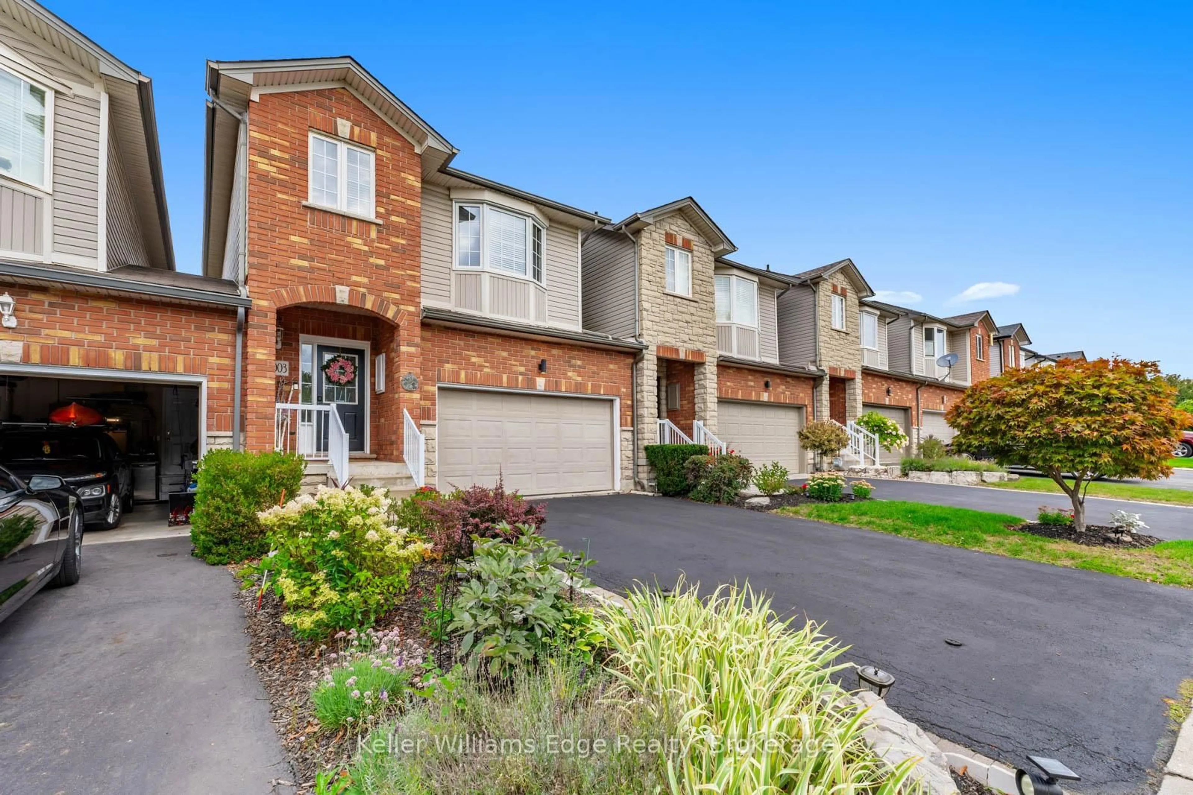 Home with brick exterior material, street for 4003 Medland Dr, Burlington Ontario L7M 4W7