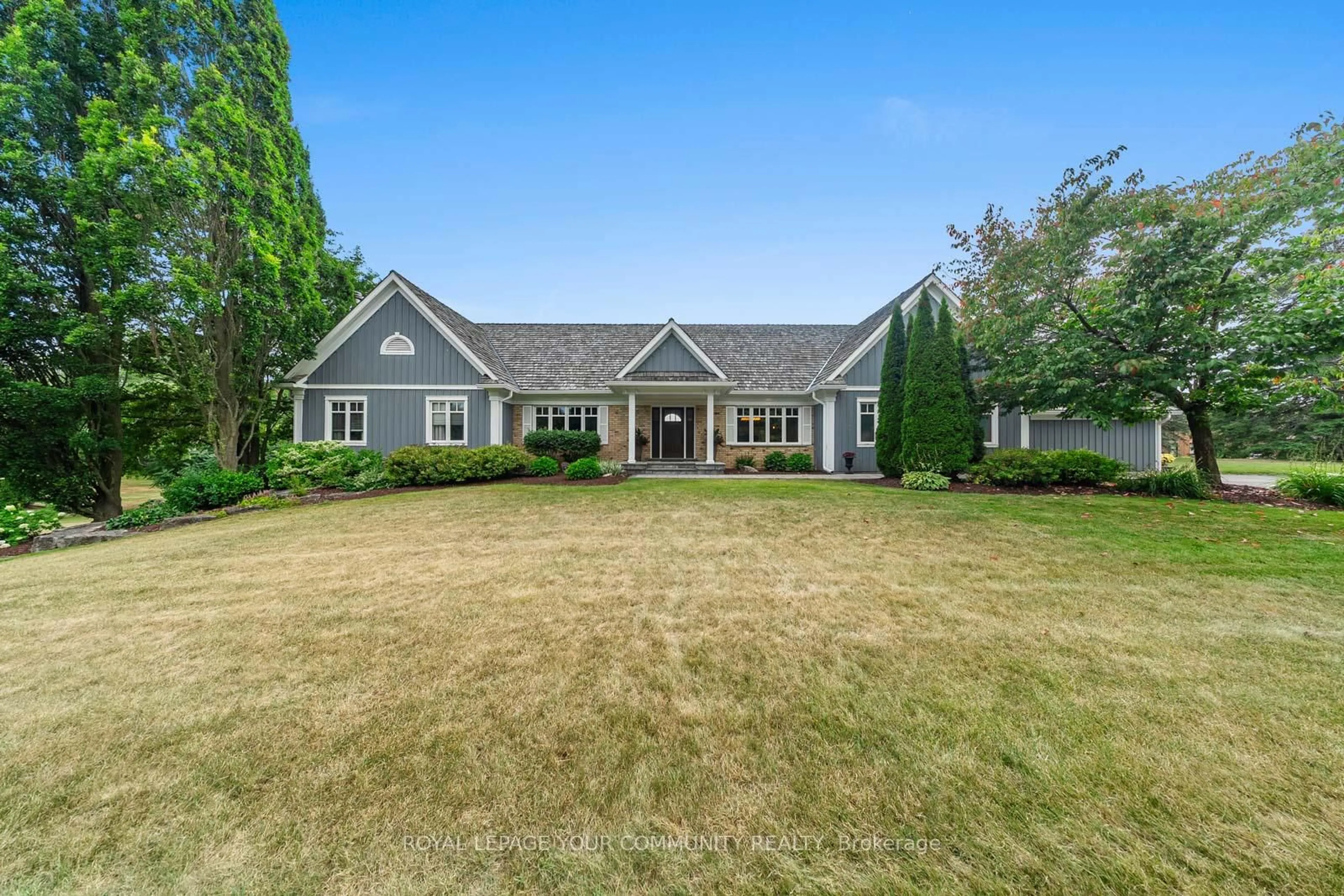 A pic from outside/outdoor area/front of a property/back of a property/a pic from drone, unknown for 6 Creekside Crt, Caledon Ontario L7E 0B3