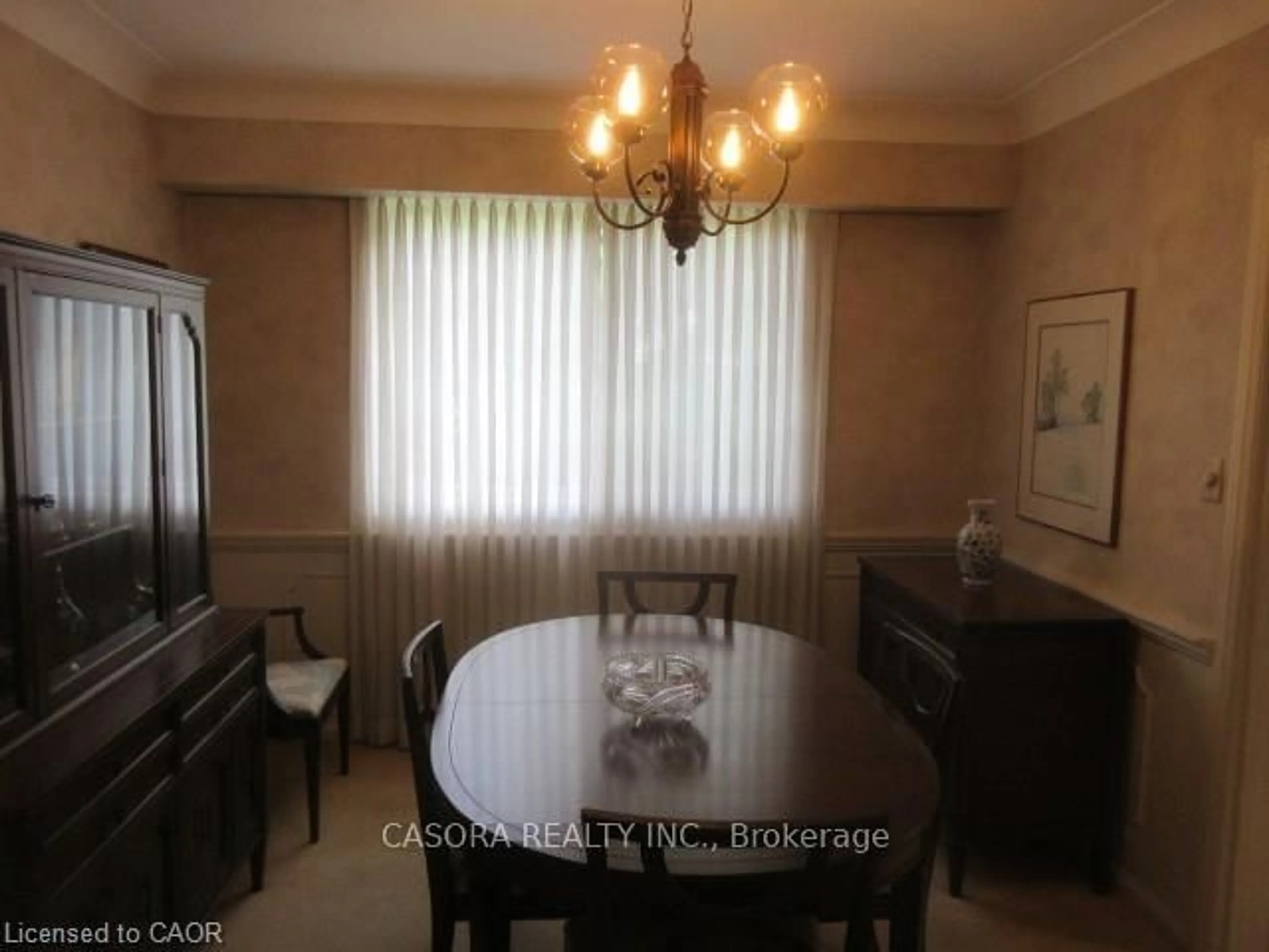 Dining room, unknown for 351 Rankin Dr, Burlington Ontario L7N 2B2
