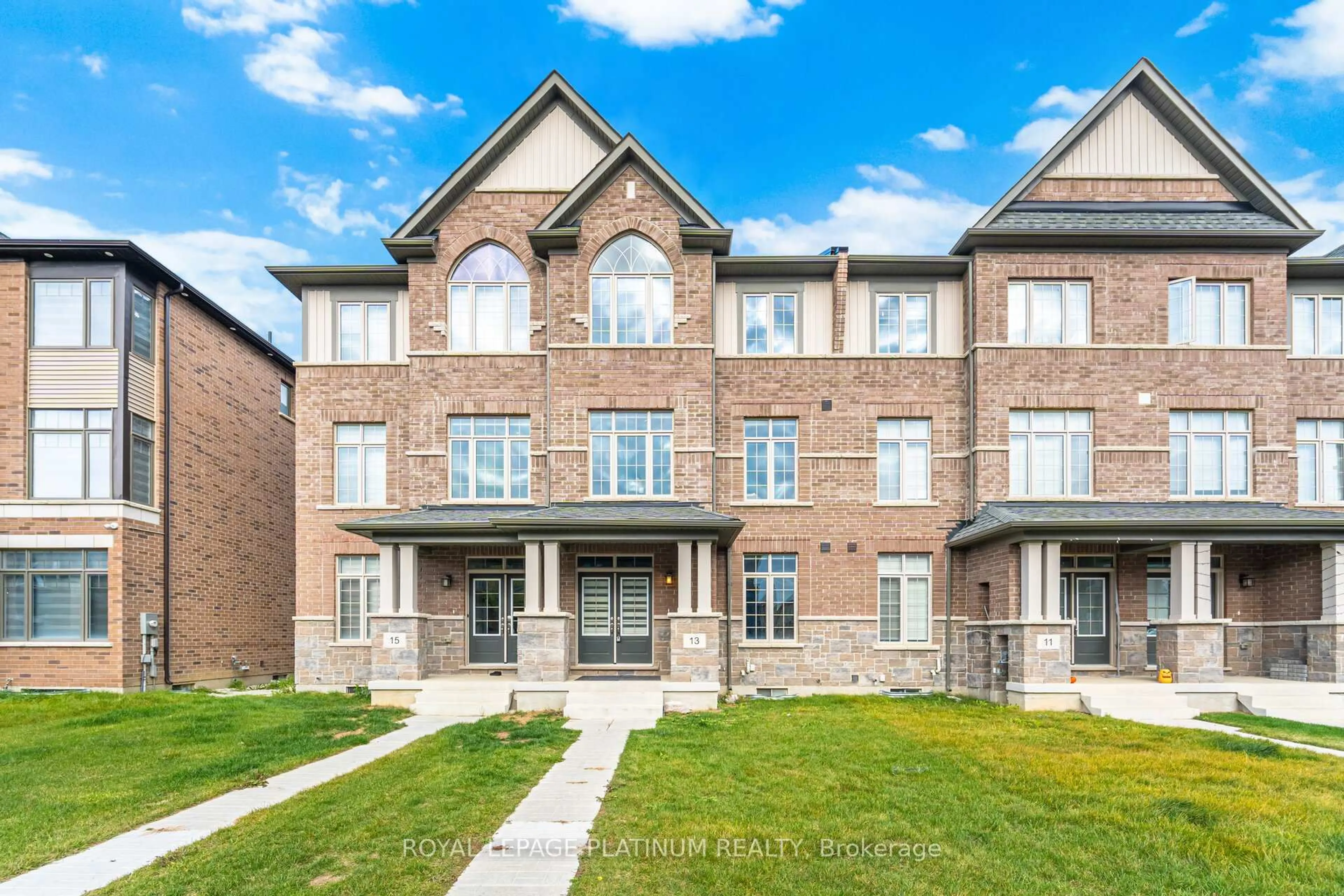 Home with brick exterior material, street for 13 Lipscott Dr, Caledon Ontario L7C 4K7